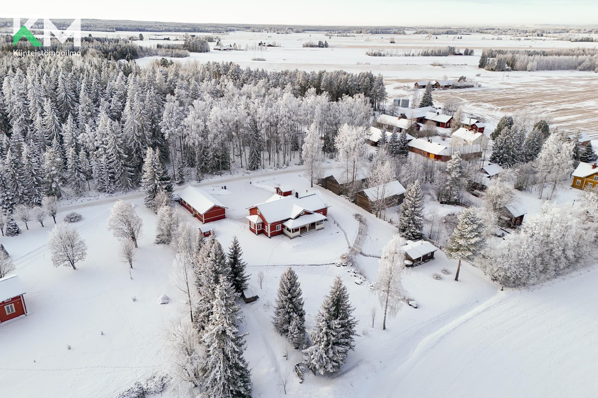 Kahilantie 18, Luopa, Kurikka
