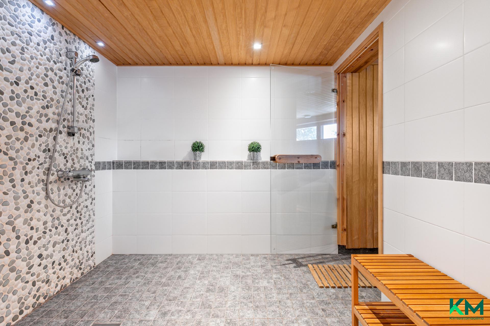 Matosaarentie 19, Jollas, Helsinki