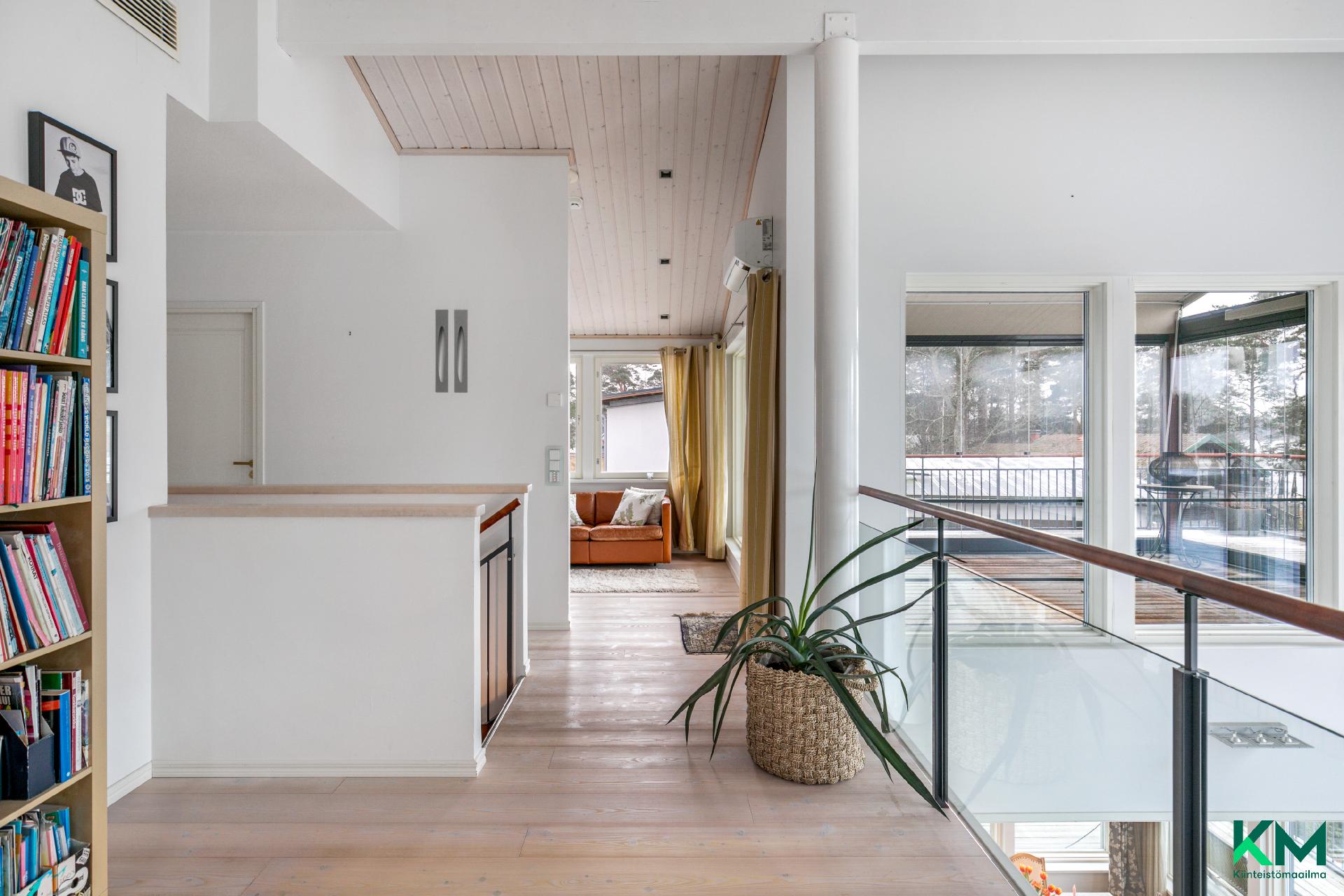 Matosaarentie 19, Jollas, Helsinki