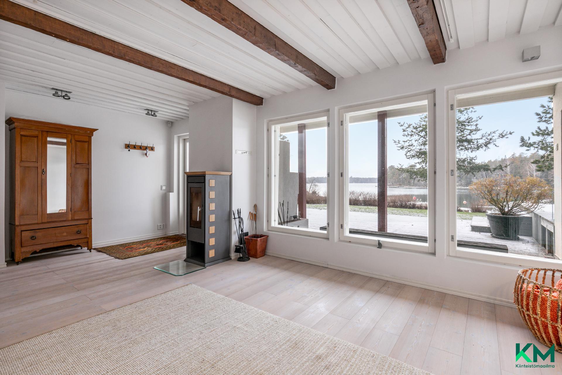 Matosaarentie 19, Jollas, Helsinki