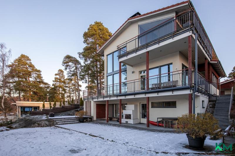 Matosaarentie 19, Jollas, Helsinki