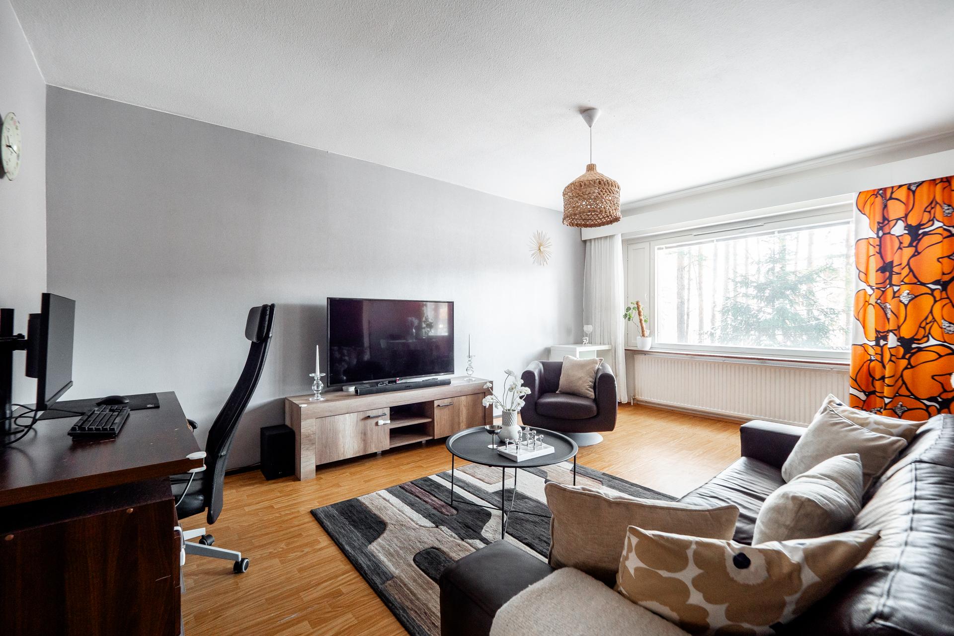 Tullimiehentie 1, Koskela, Oulu