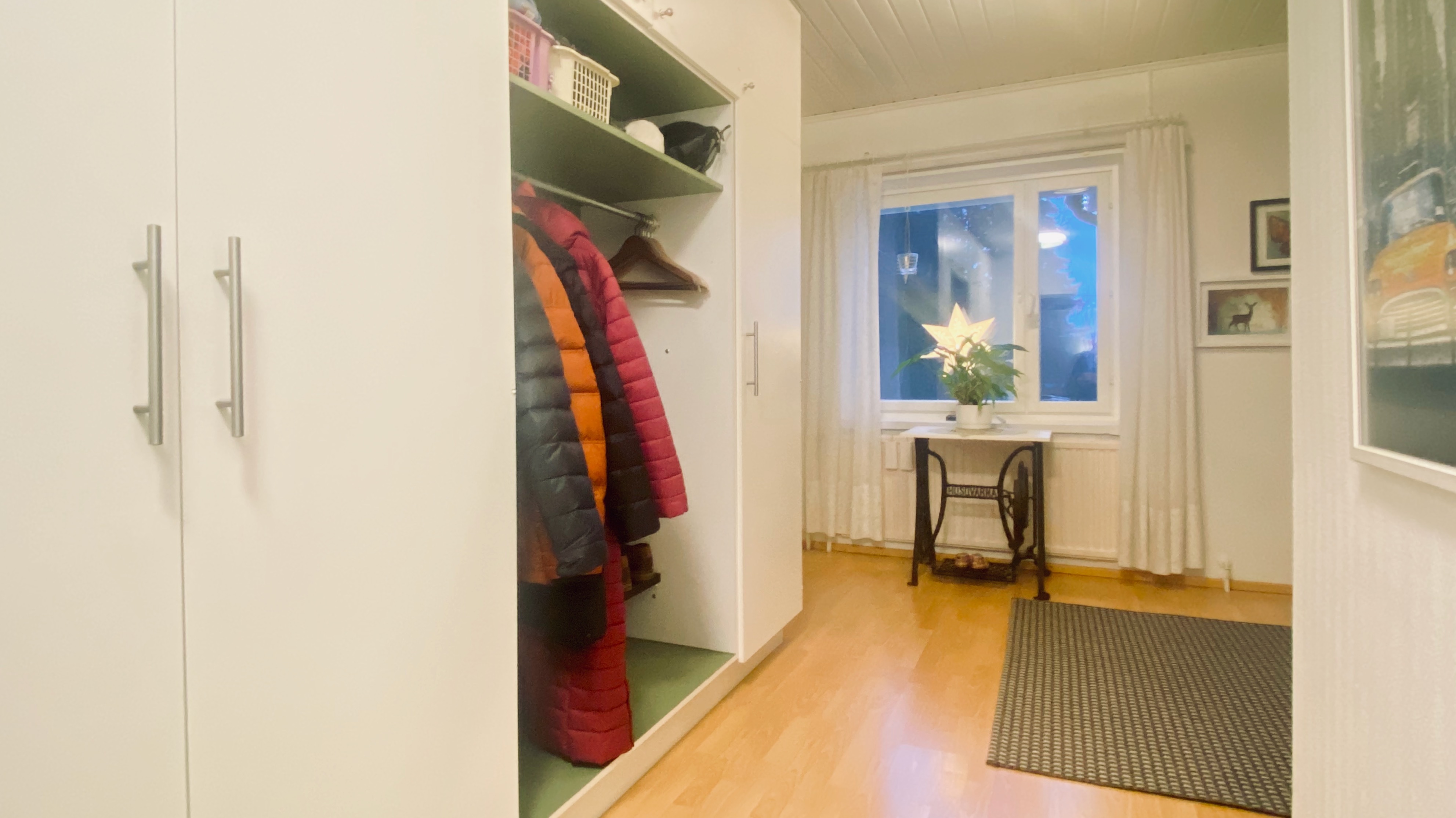 Iso-Maijalantie 25, Kuhmalahti, Kangasala