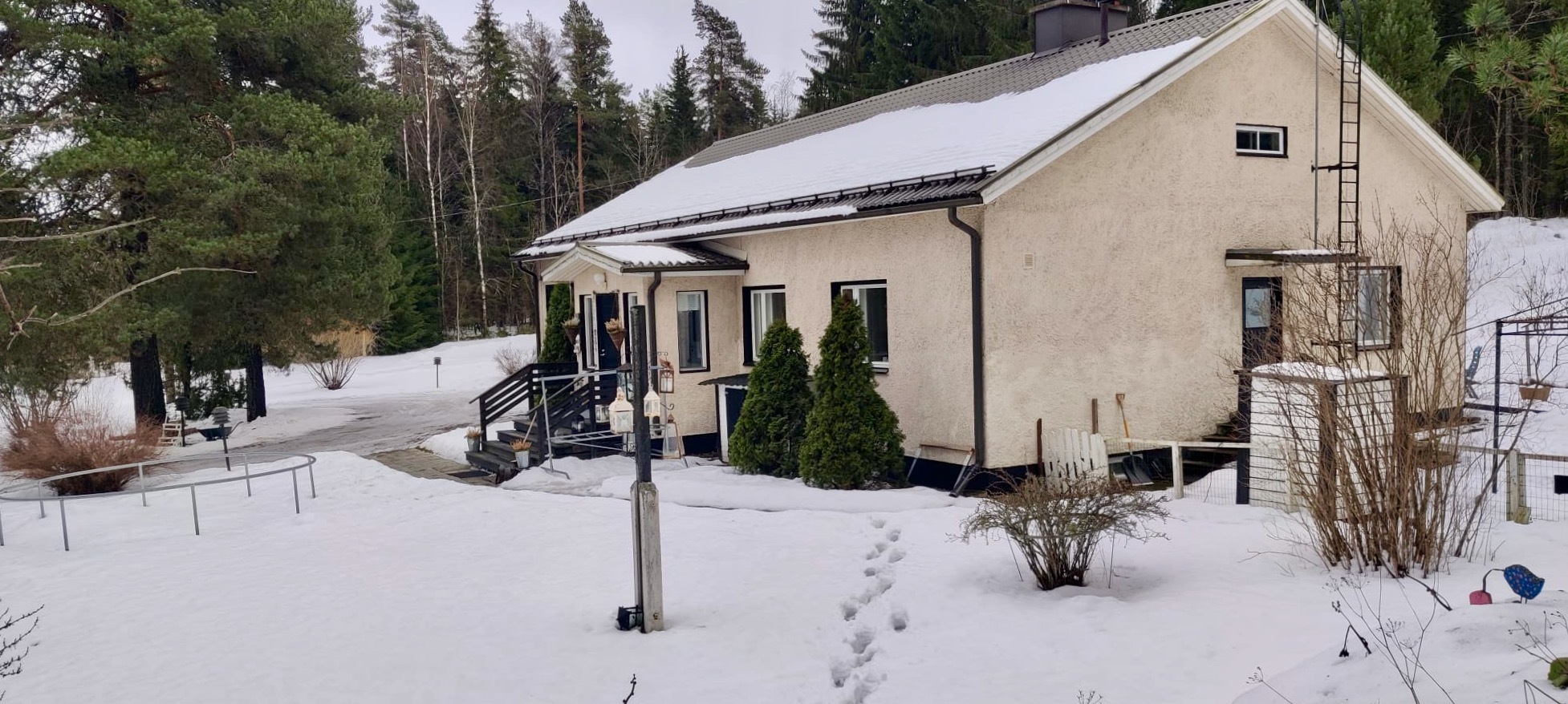 Iso-Maijalantie 25, Kuhmalahti, Kangasala