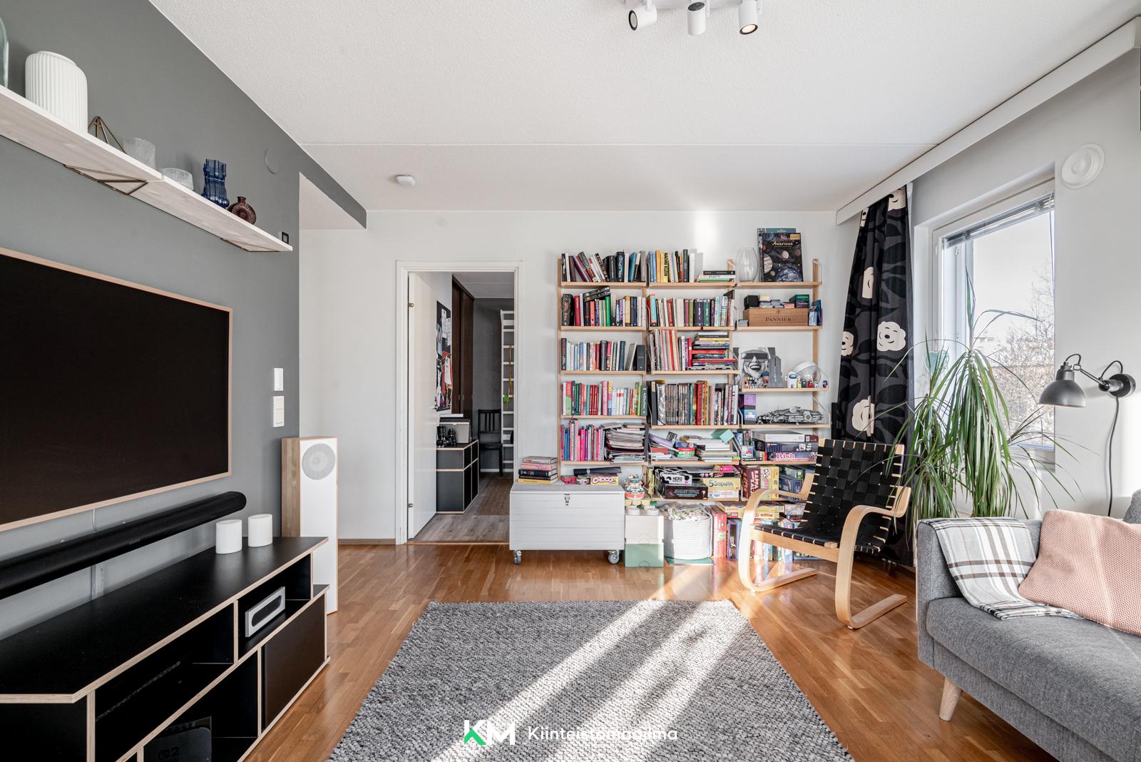 Taavetti Laitisen katu 9, Pikku-Huopalahti, Helsinki