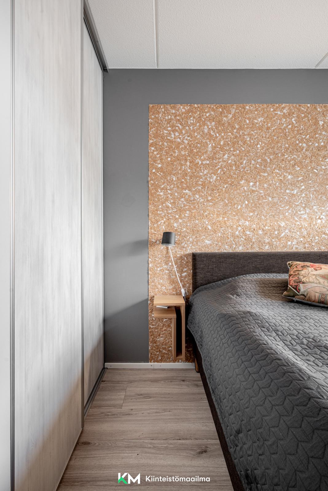 Taavetti Laitisen katu 9, Pikku-Huopalahti, Helsinki