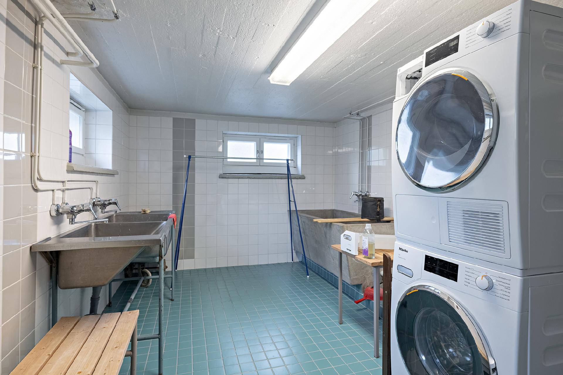 Suvantokatu 3, Karjasilta, Oulu