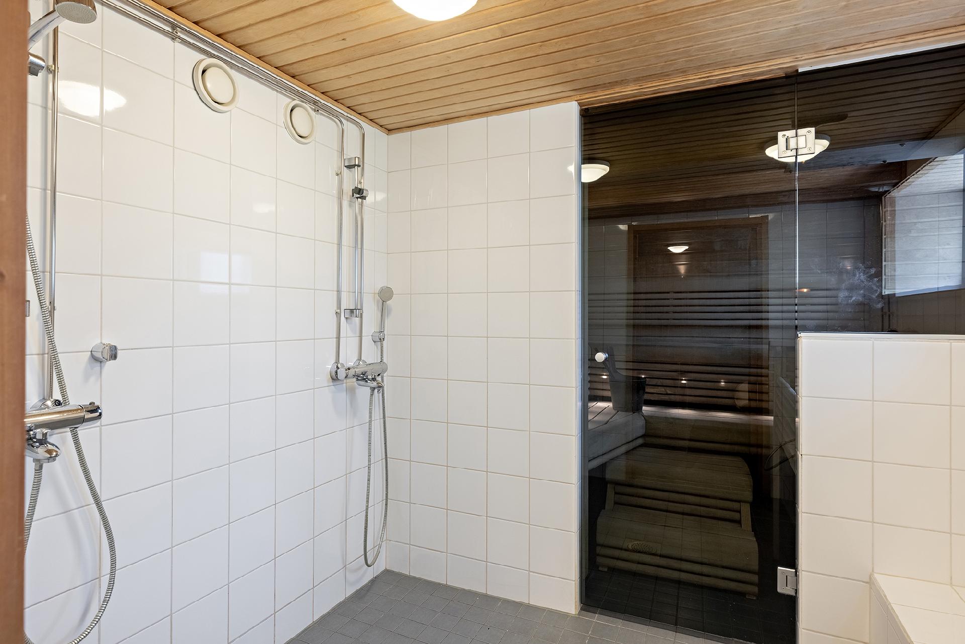 Suvantokatu 3, Karjasilta, Oulu