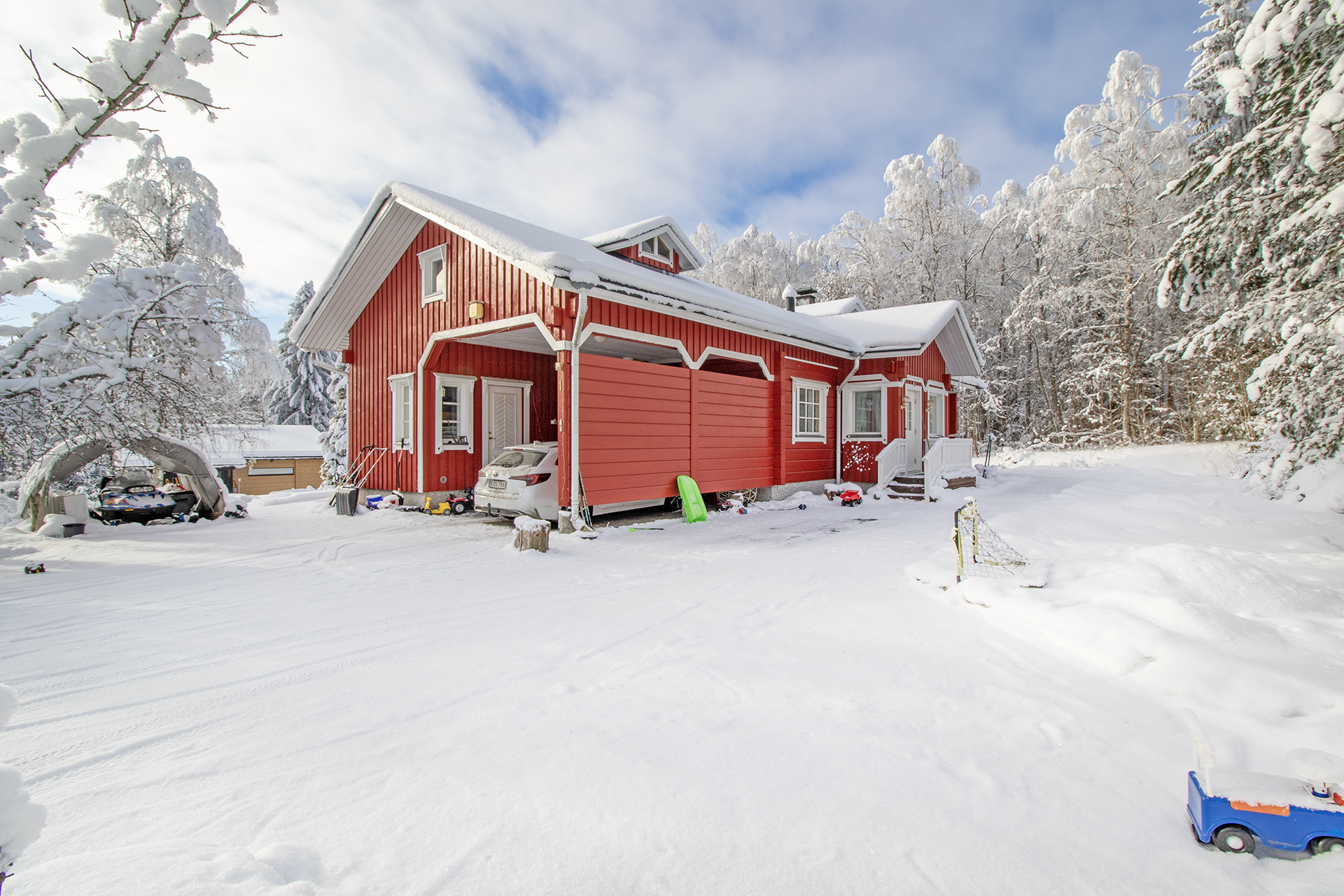 Tiiholantie 1, Kurkimäki, Kuopio