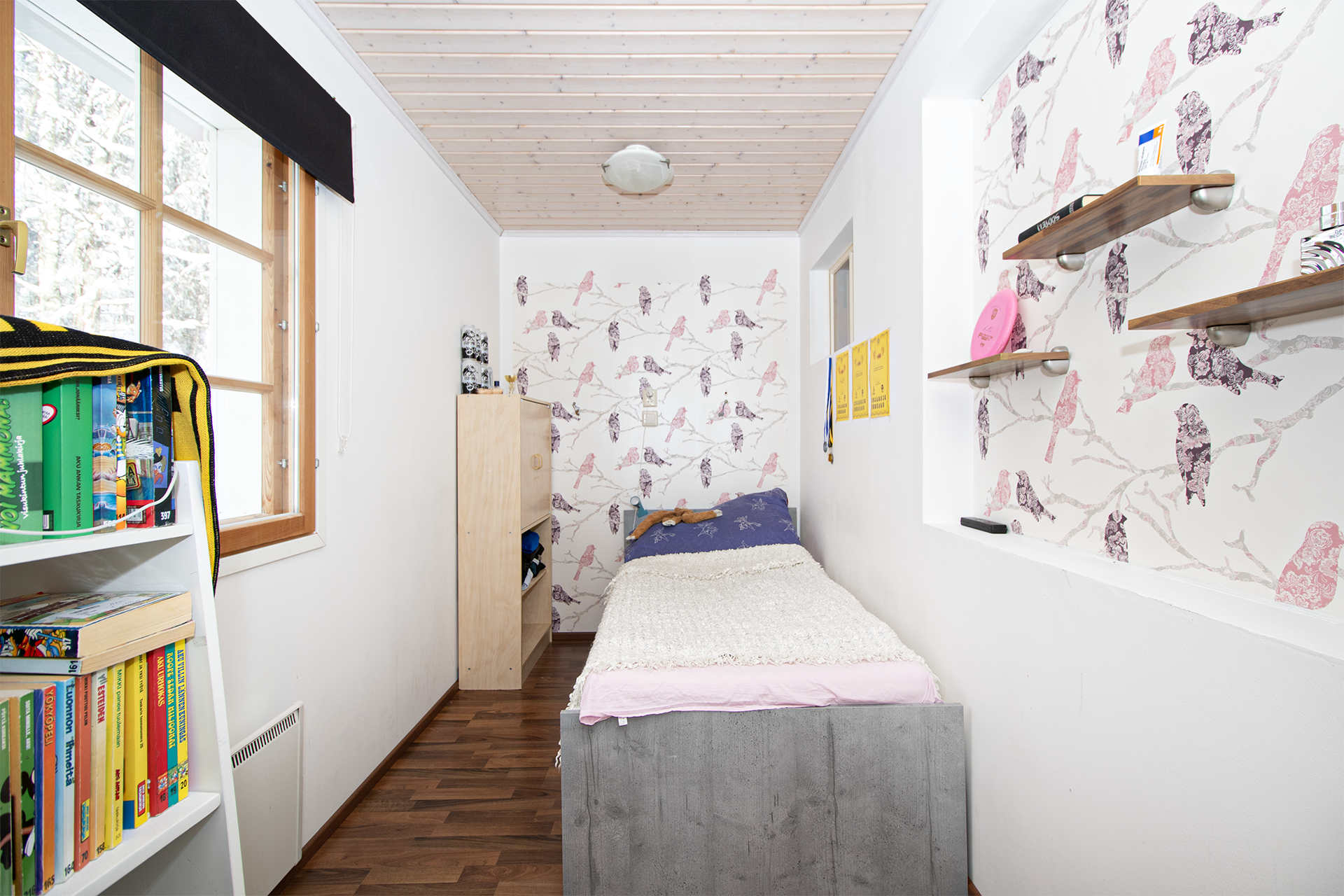 Työhuone/makuuhuone