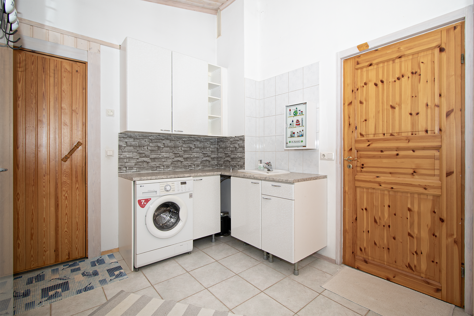 Tiiholantie 1, Kurkimäki, Kuopio