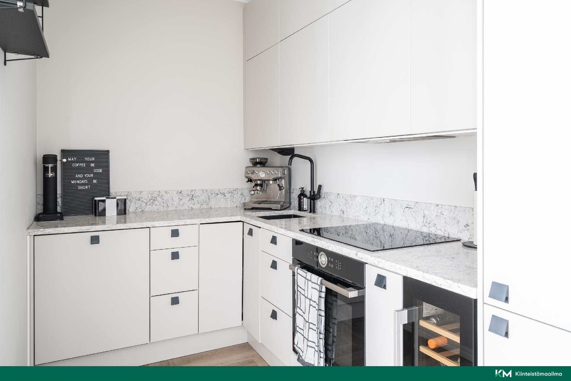 Tunturikatu 16, Etu-Töölö, Helsinki