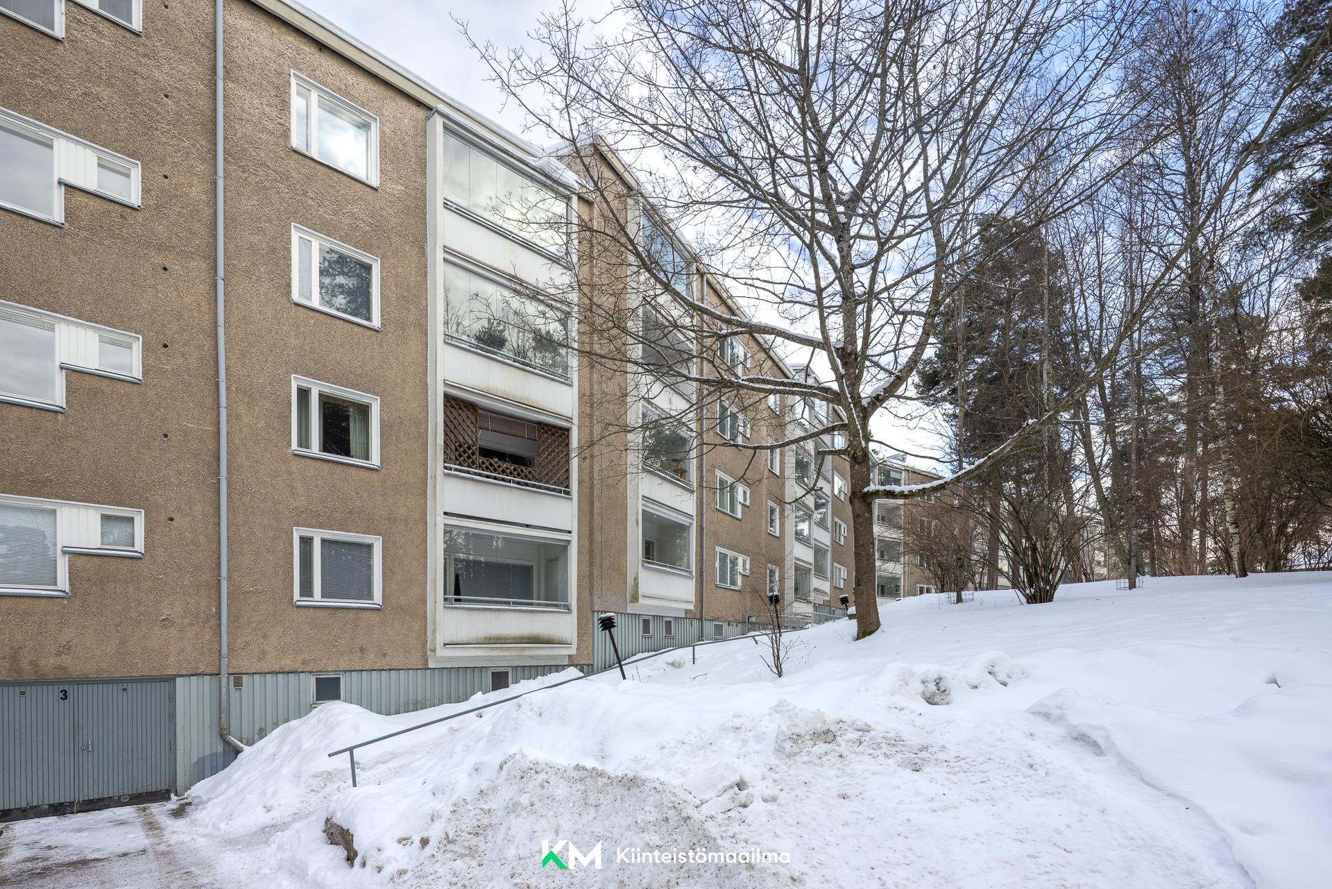 Porintie 9, Munkkivuori, Helsinki