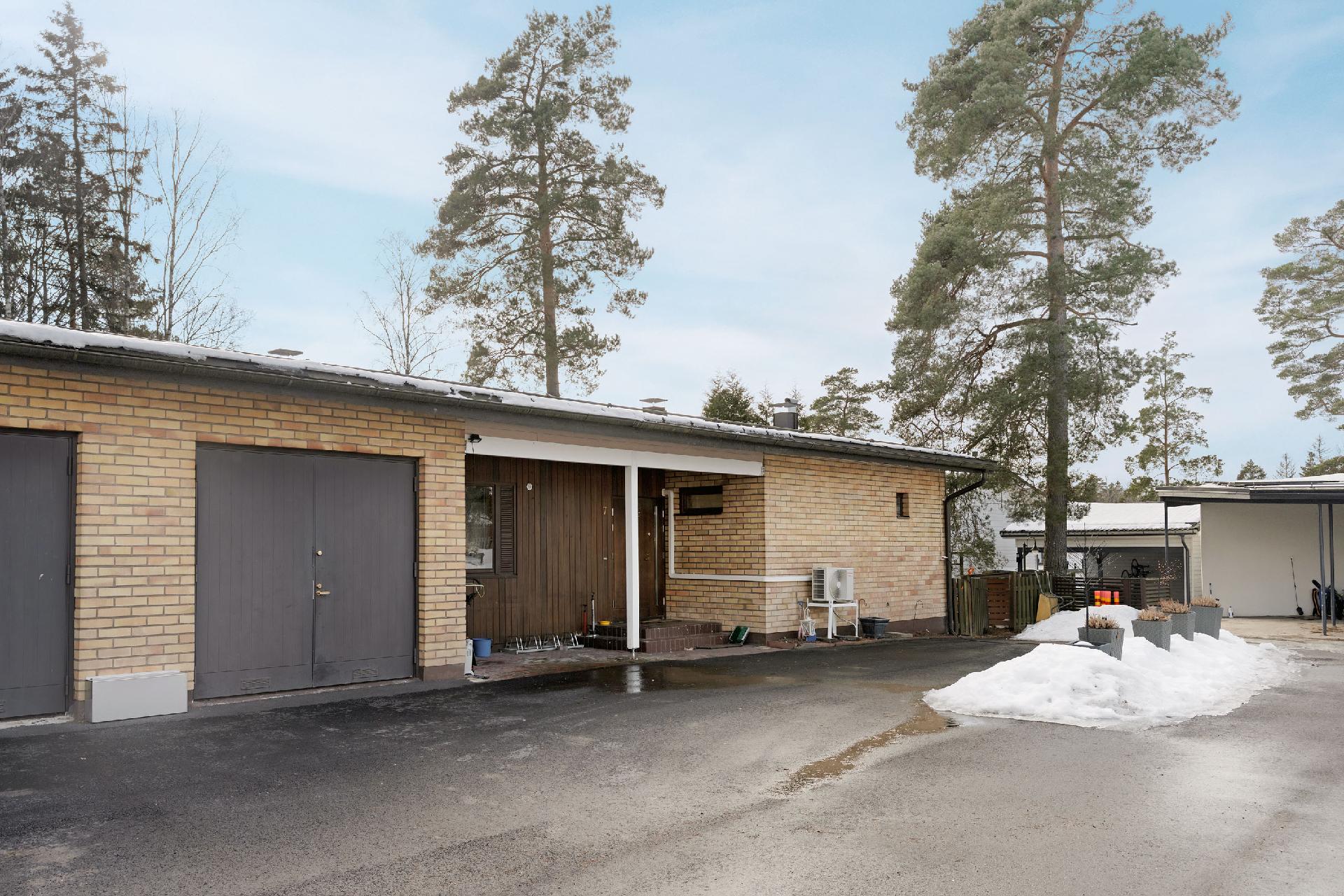 Brinkinmäentie 14, Saunalahti, Espoo