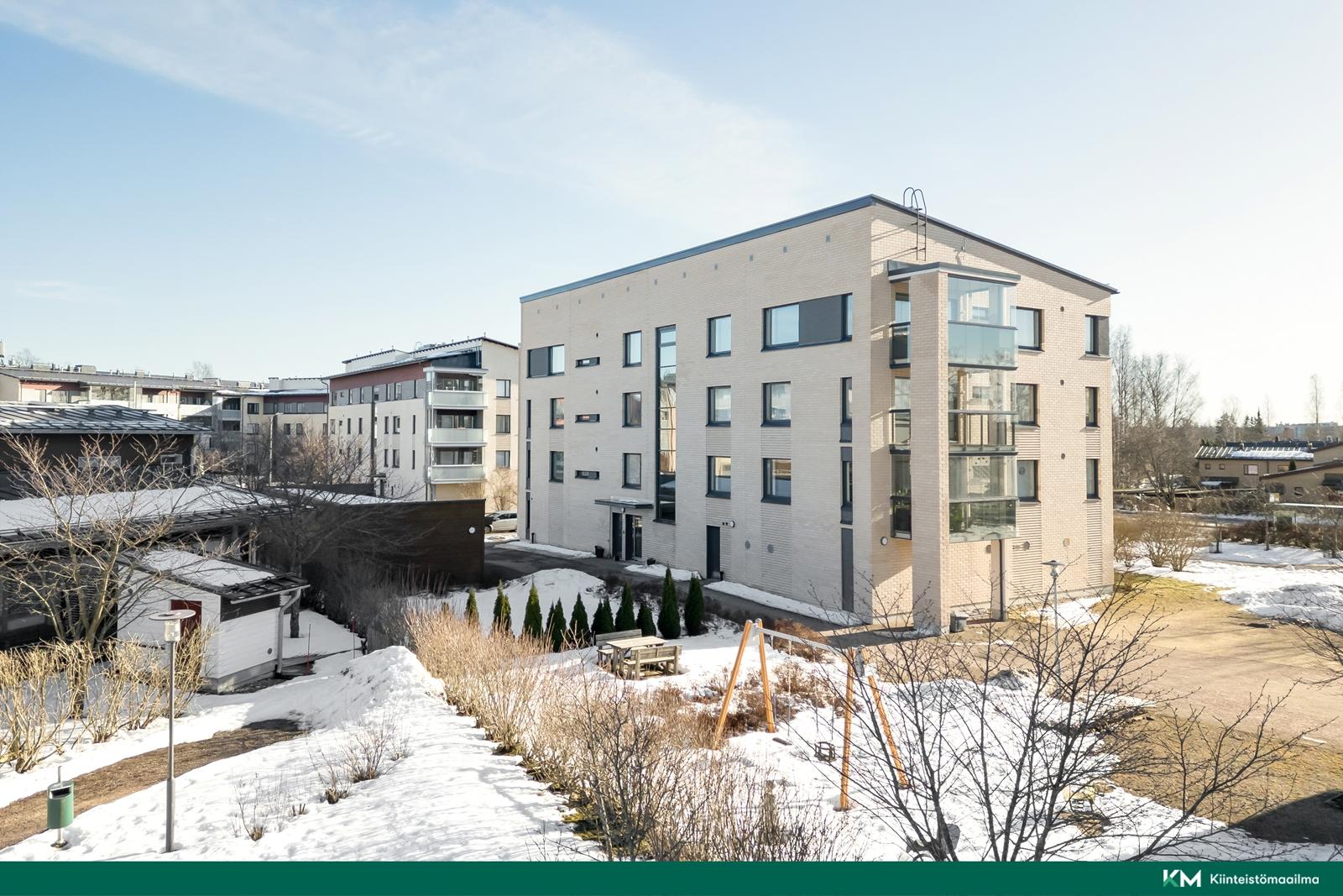 Hiisikuja 2, Tapanila, Helsinki