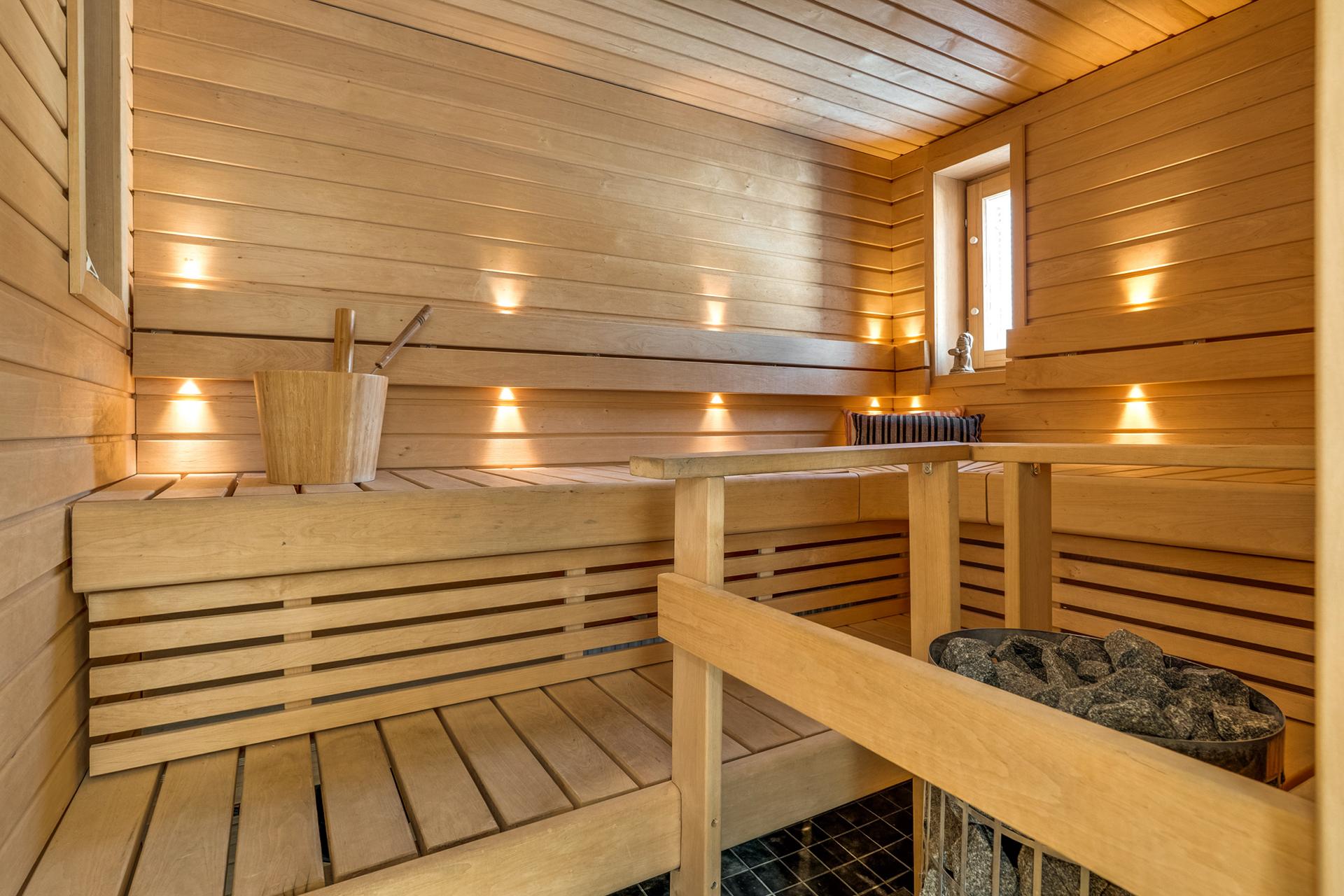 Sauna.