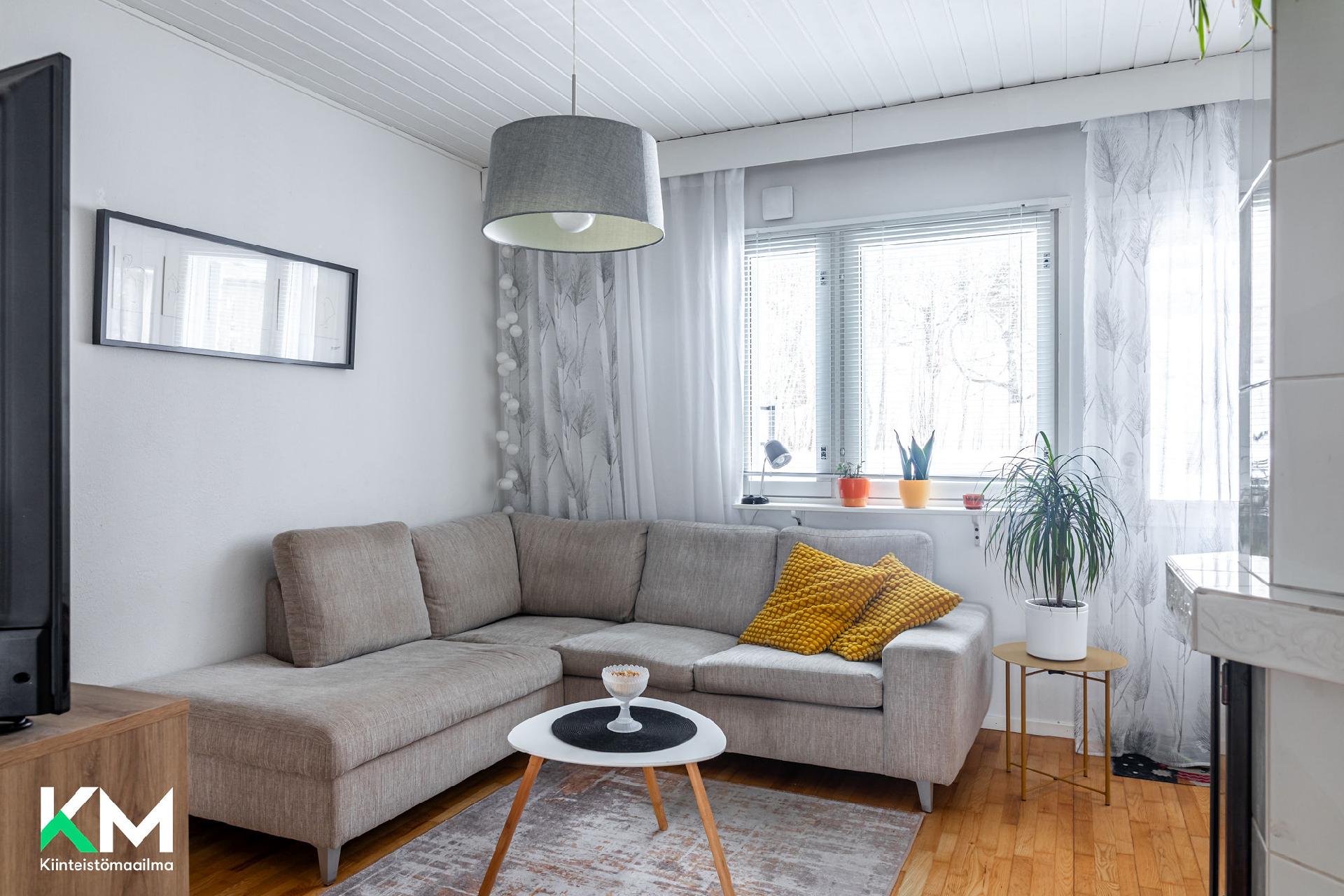 Heikkilänkuja 4, Hedelmätarha, Hollola