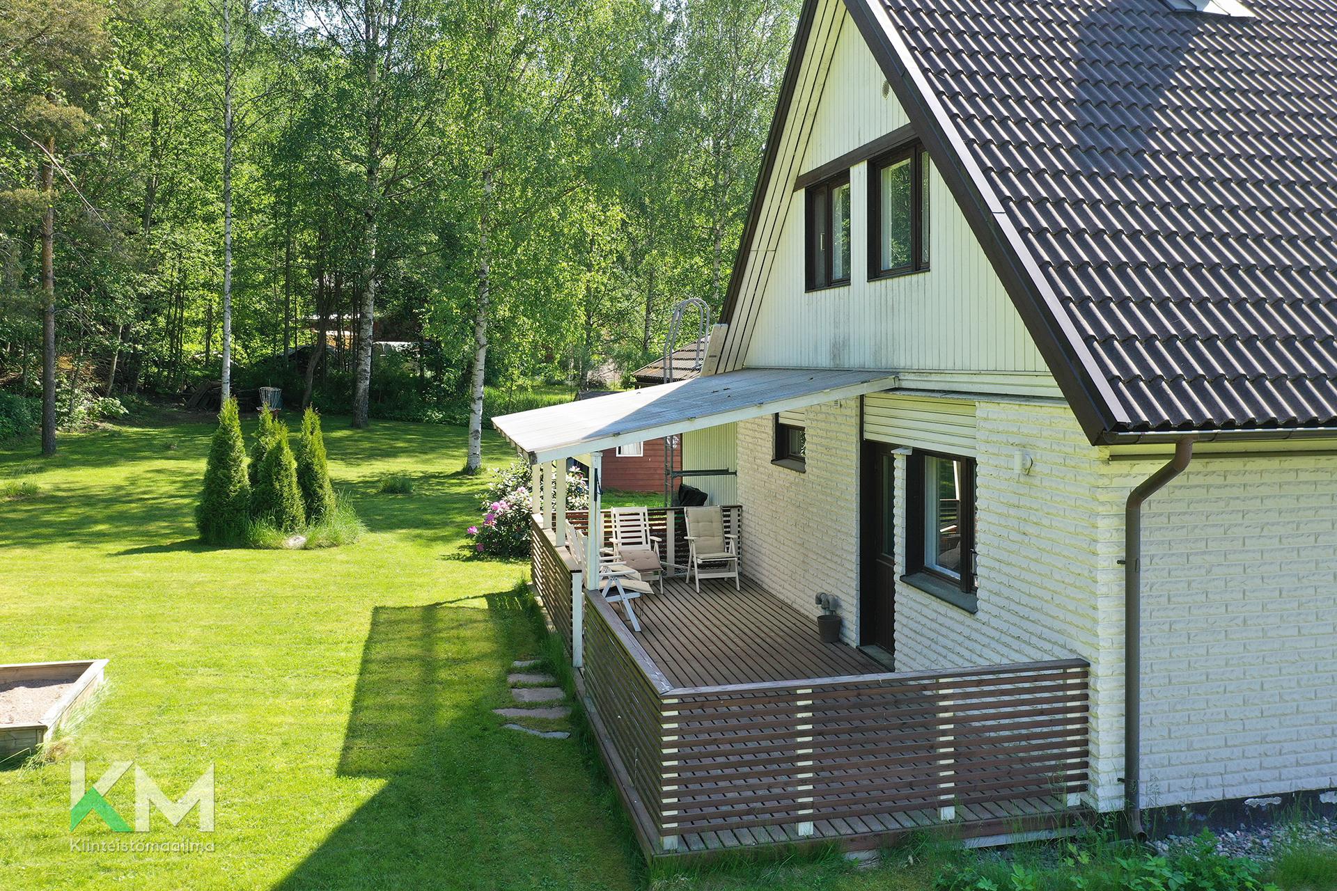 Heikkilänkuja 4, Hedelmätarha, Hollola