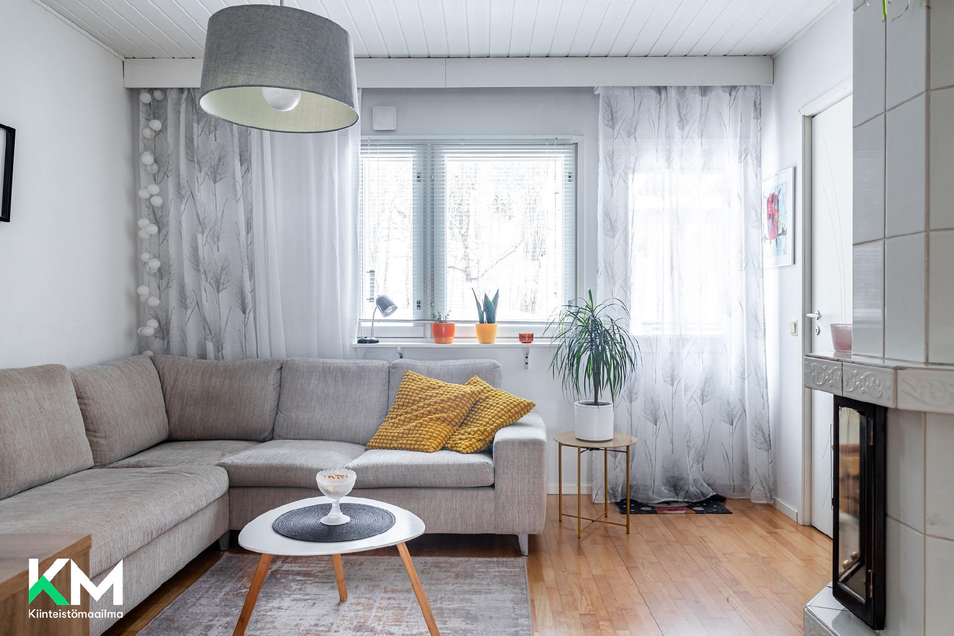 Heikkilänkuja 4, Hedelmätarha, Hollola