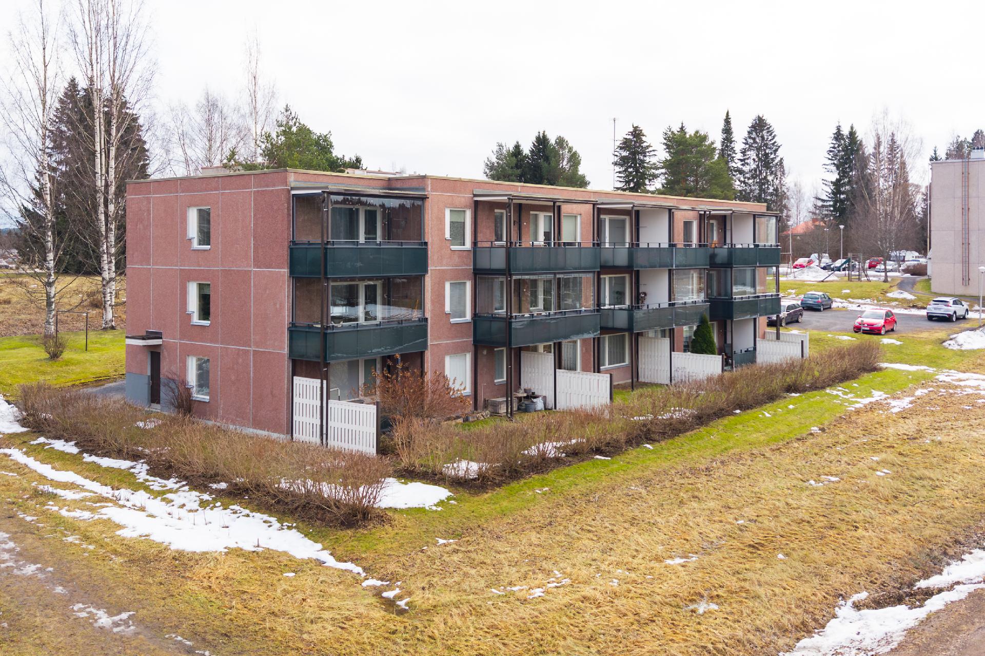 Suntiontie 3, Jaakkola, Muurame