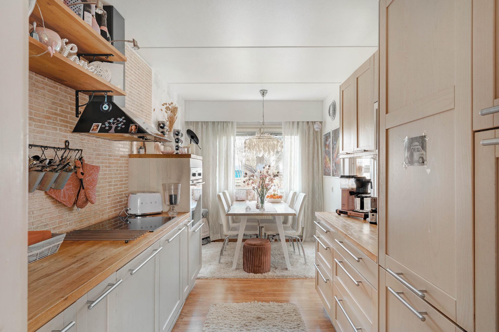 Puistokalliontie 1, Lindal, Kirkkonummi