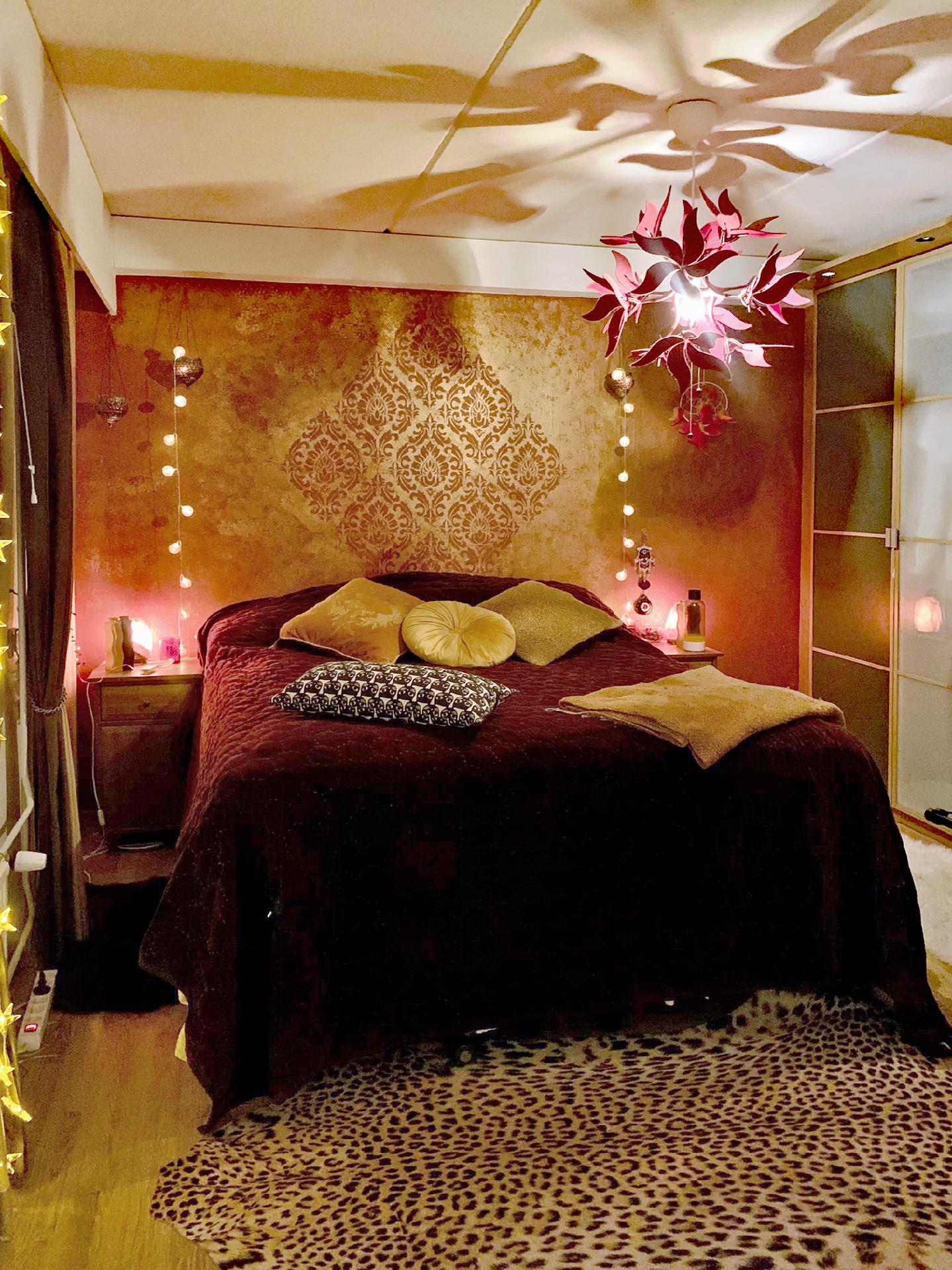 Päämakuuhuone tunnelmavalossa!