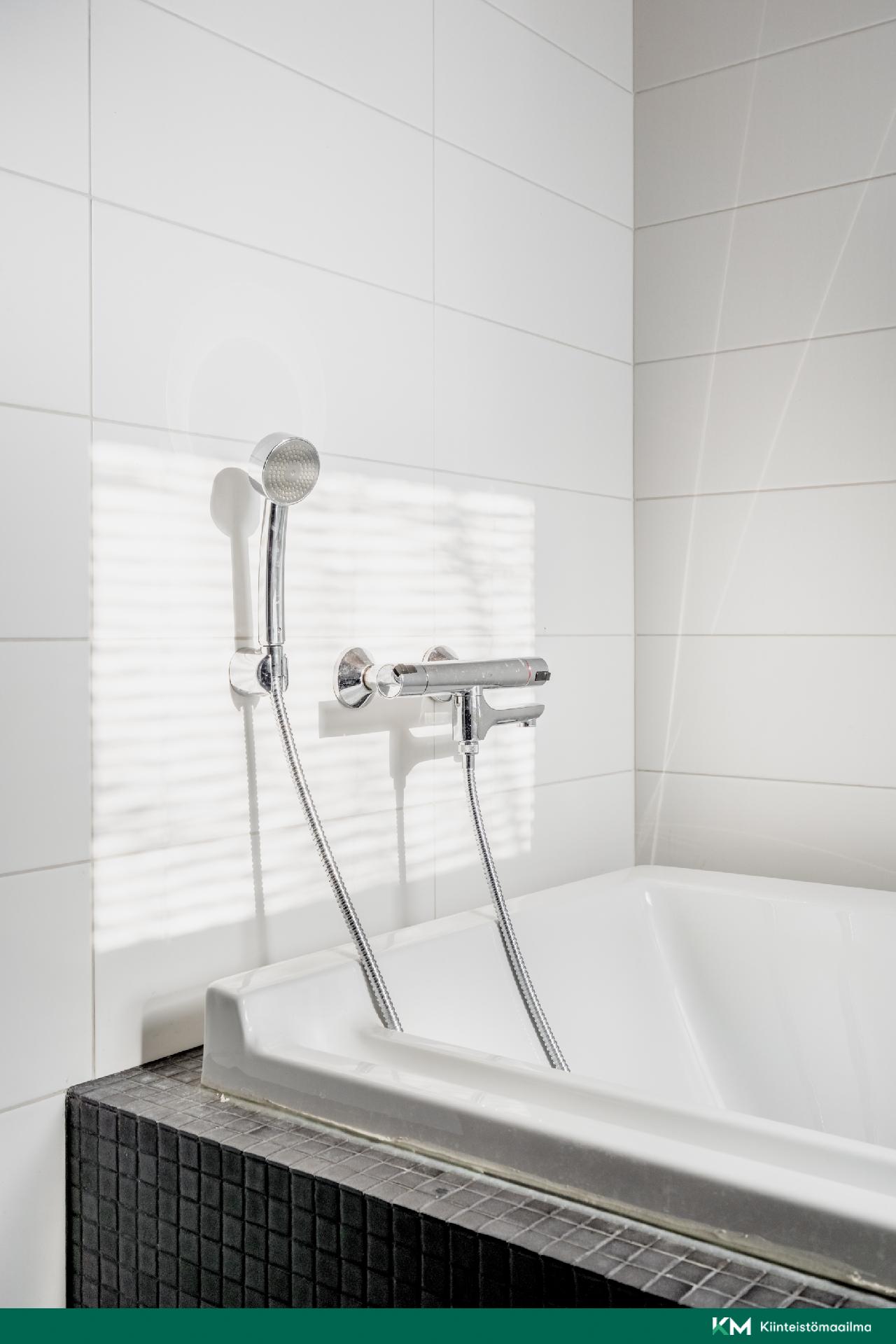 Ruhnuntie 7, Kolsari, Kirkkonummi