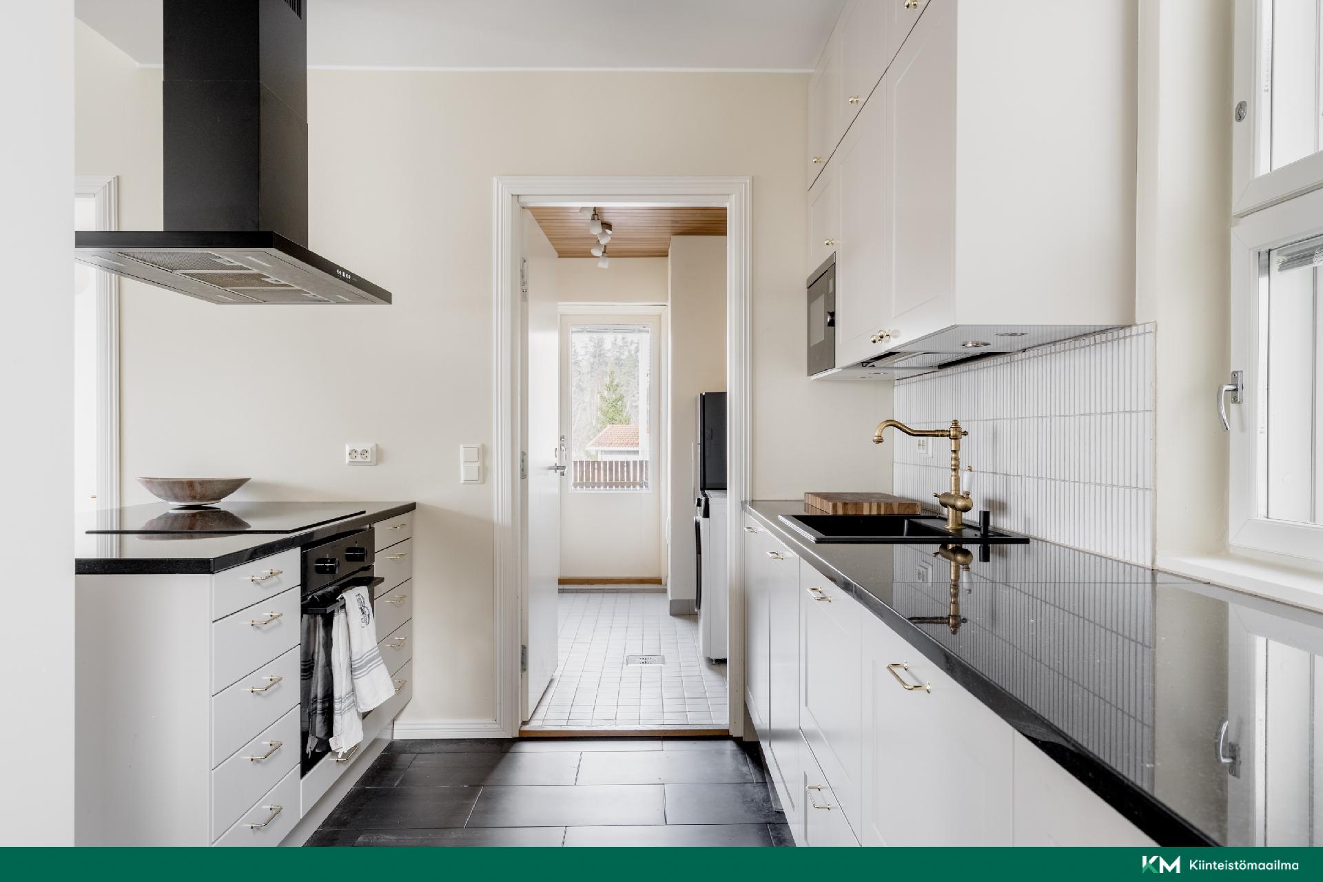 Ruhnuntie 7, Kolsari, Kirkkonummi