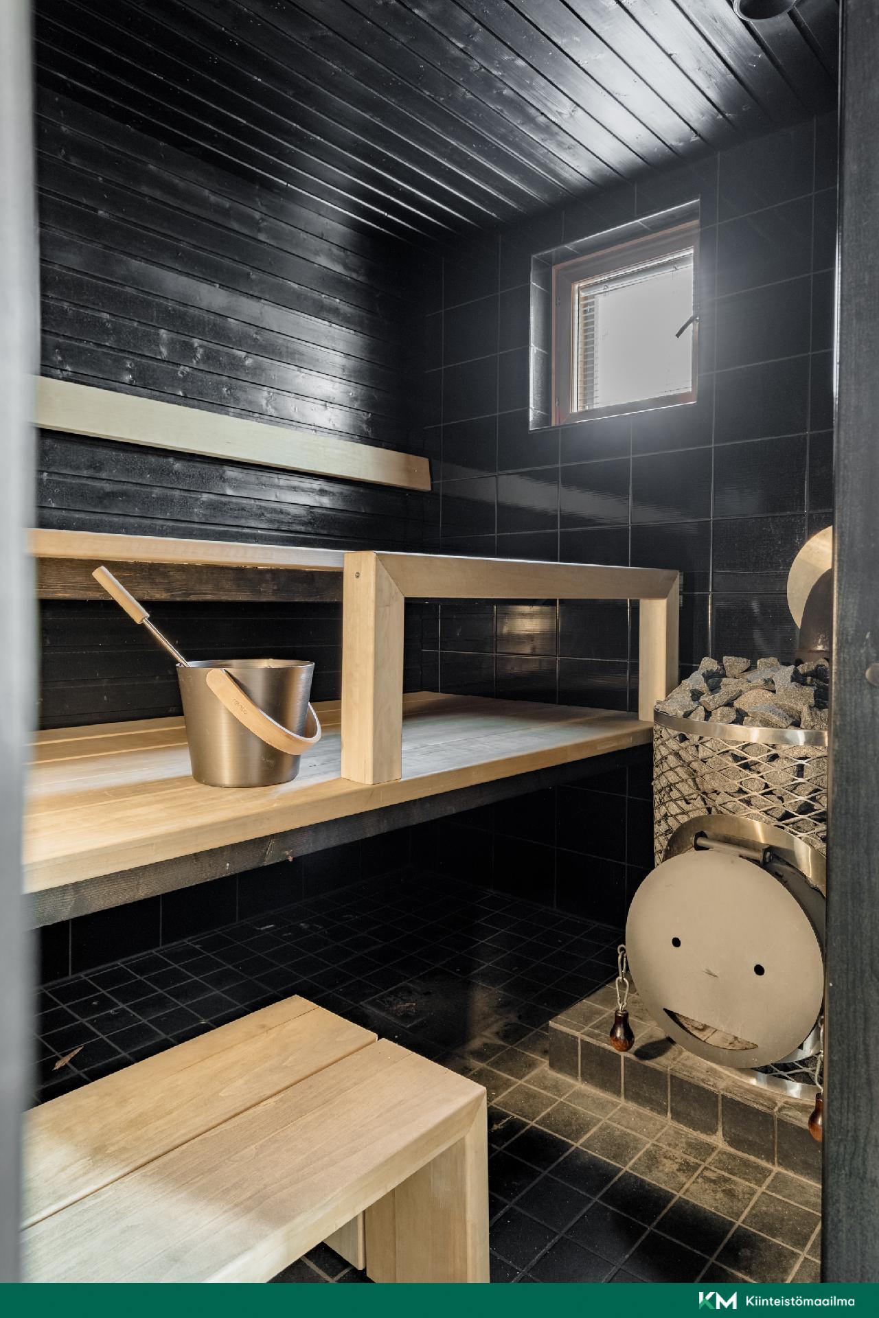 Ruhnuntie 7, Kolsari, Kirkkonummi