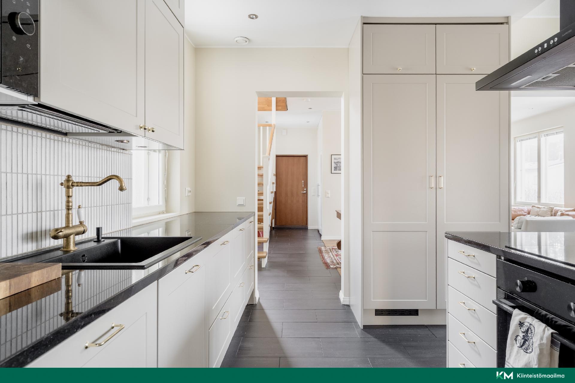 Ruhnuntie 7, Kolsari, Kirkkonummi