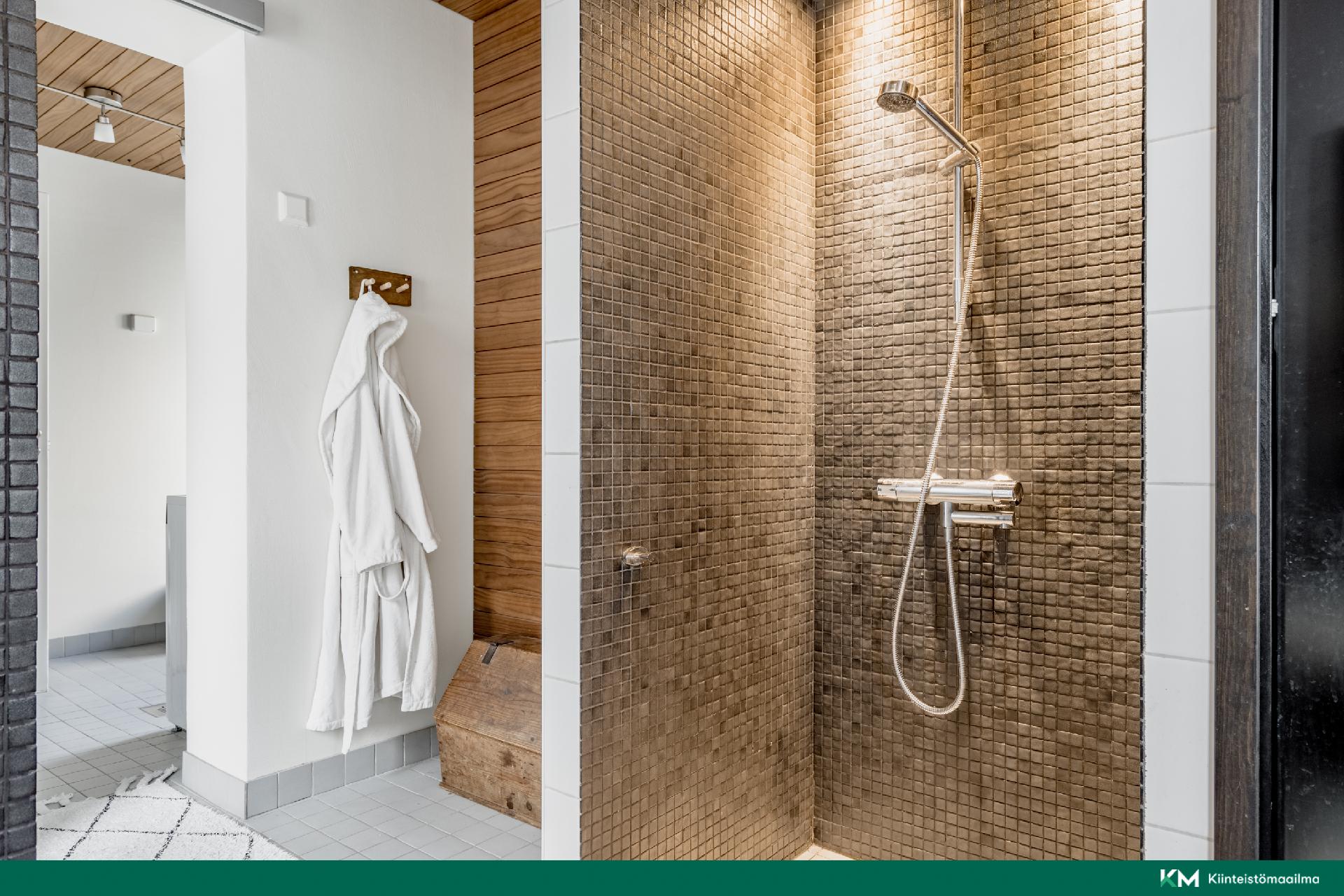 Ruhnuntie 7, Kolsari, Kirkkonummi