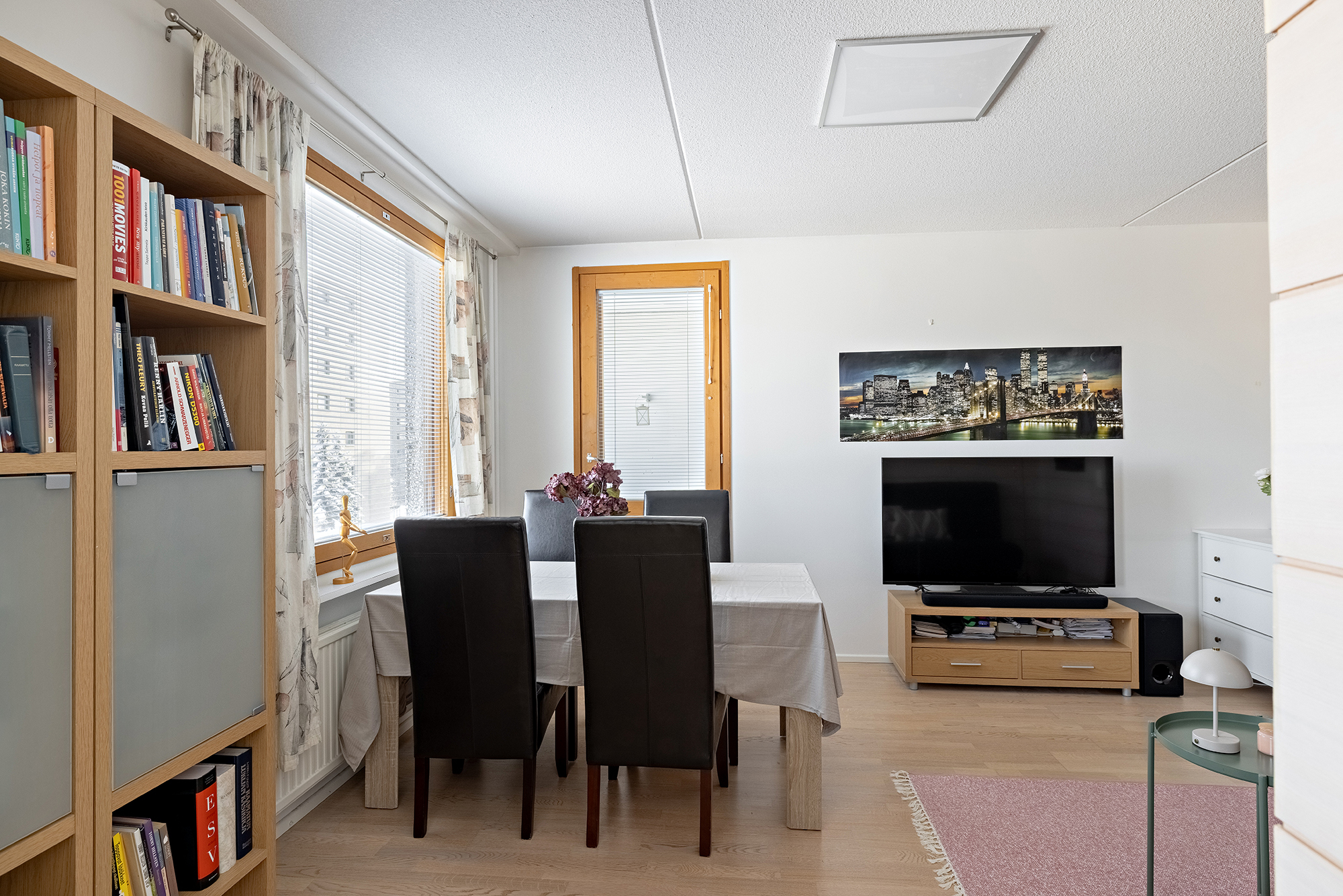 Valtatie 73, Itä-Tuira, Oulu