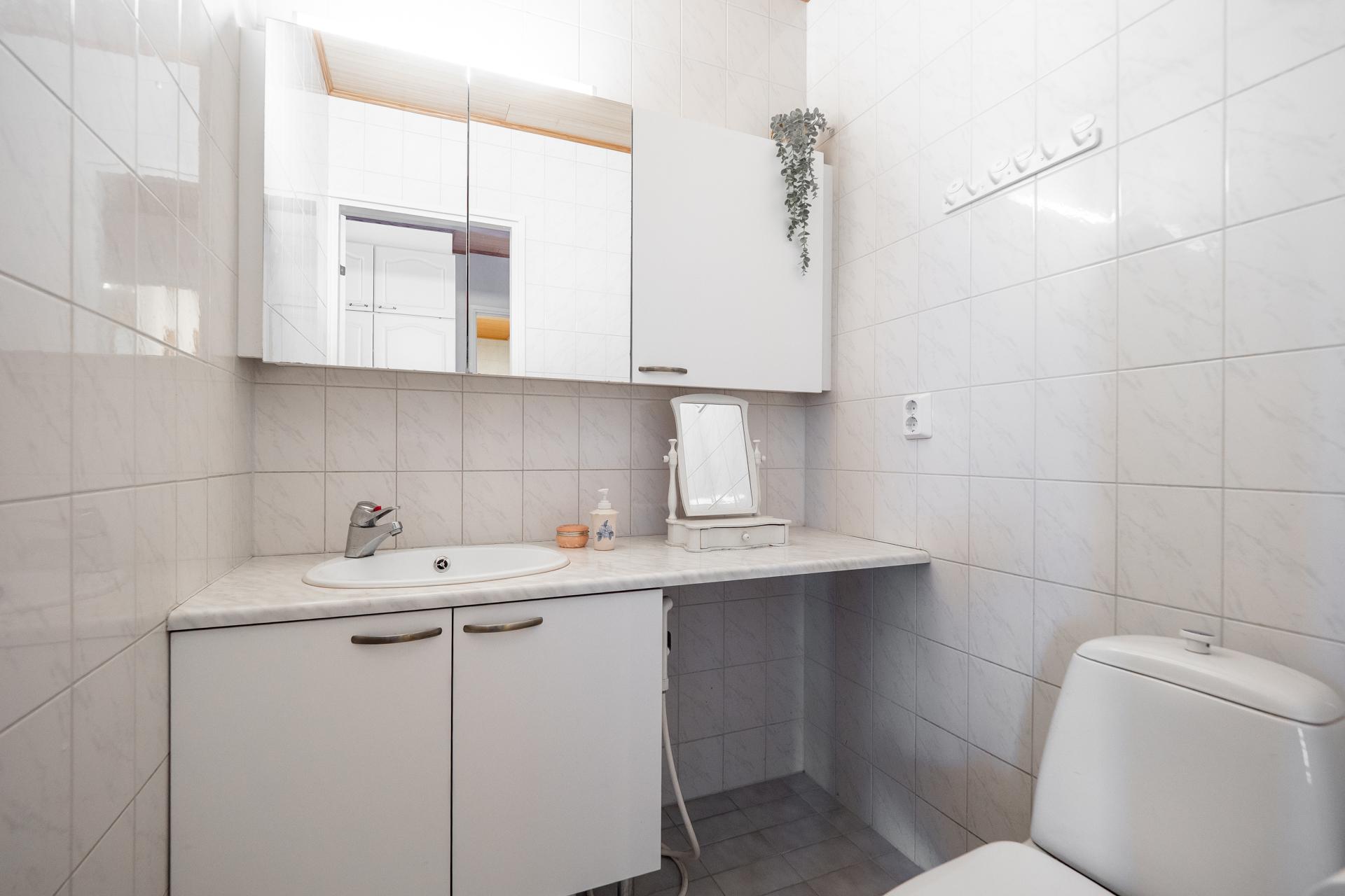 Leppiojankuja 4, Herukka, Oulu