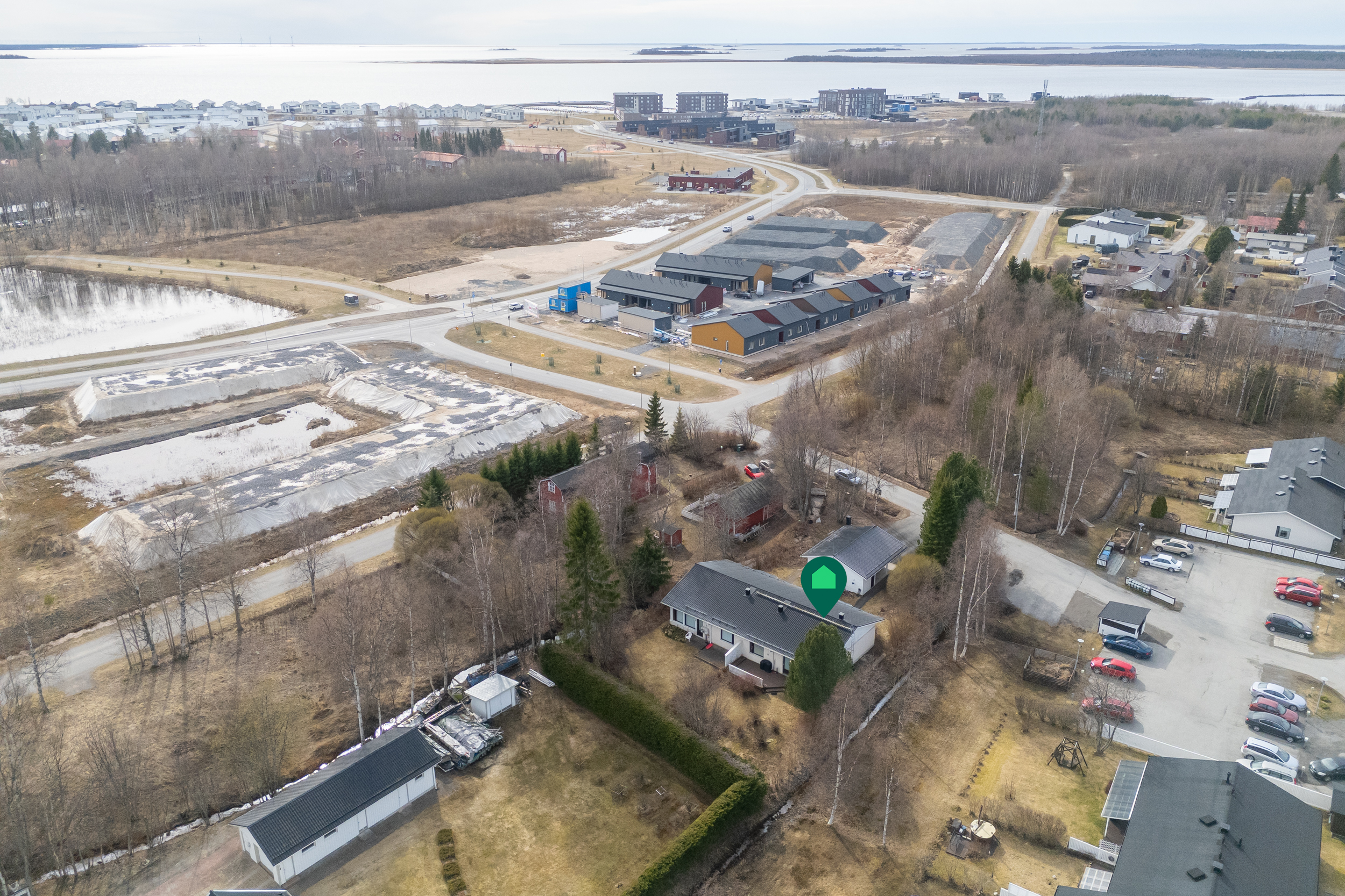 Leppiojankuja 4, Herukka, Oulu