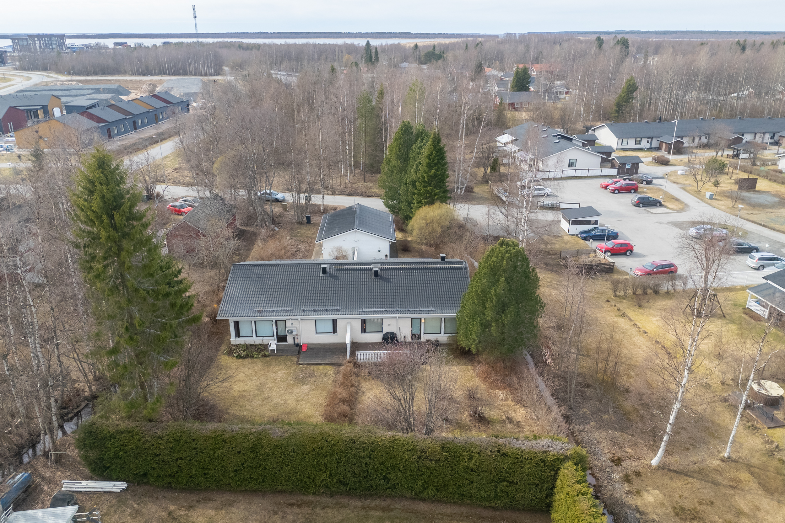 Leppiojankuja 4, Herukka, Oulu