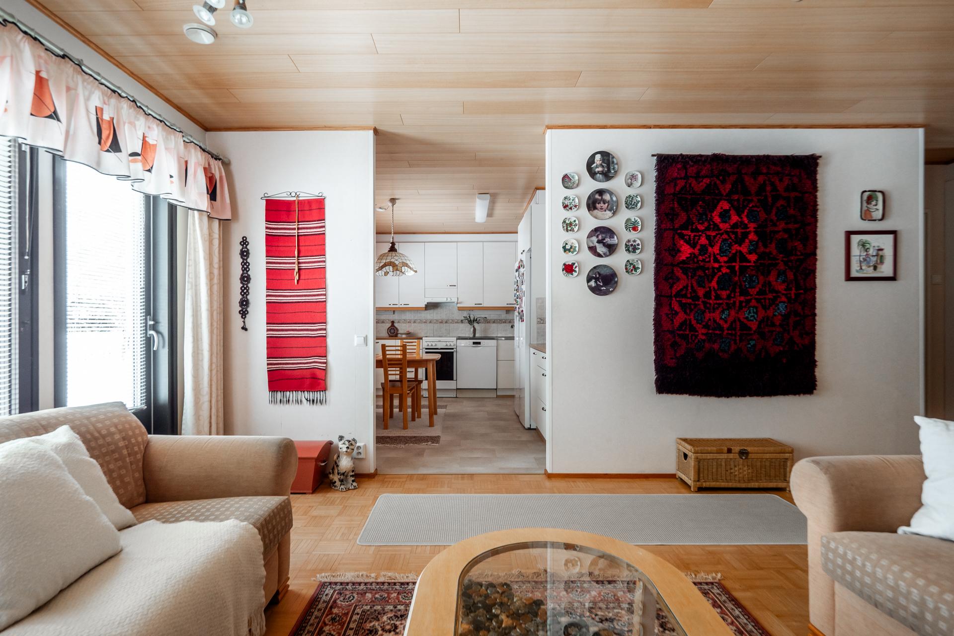 Leppiojankuja 4, Herukka, Oulu