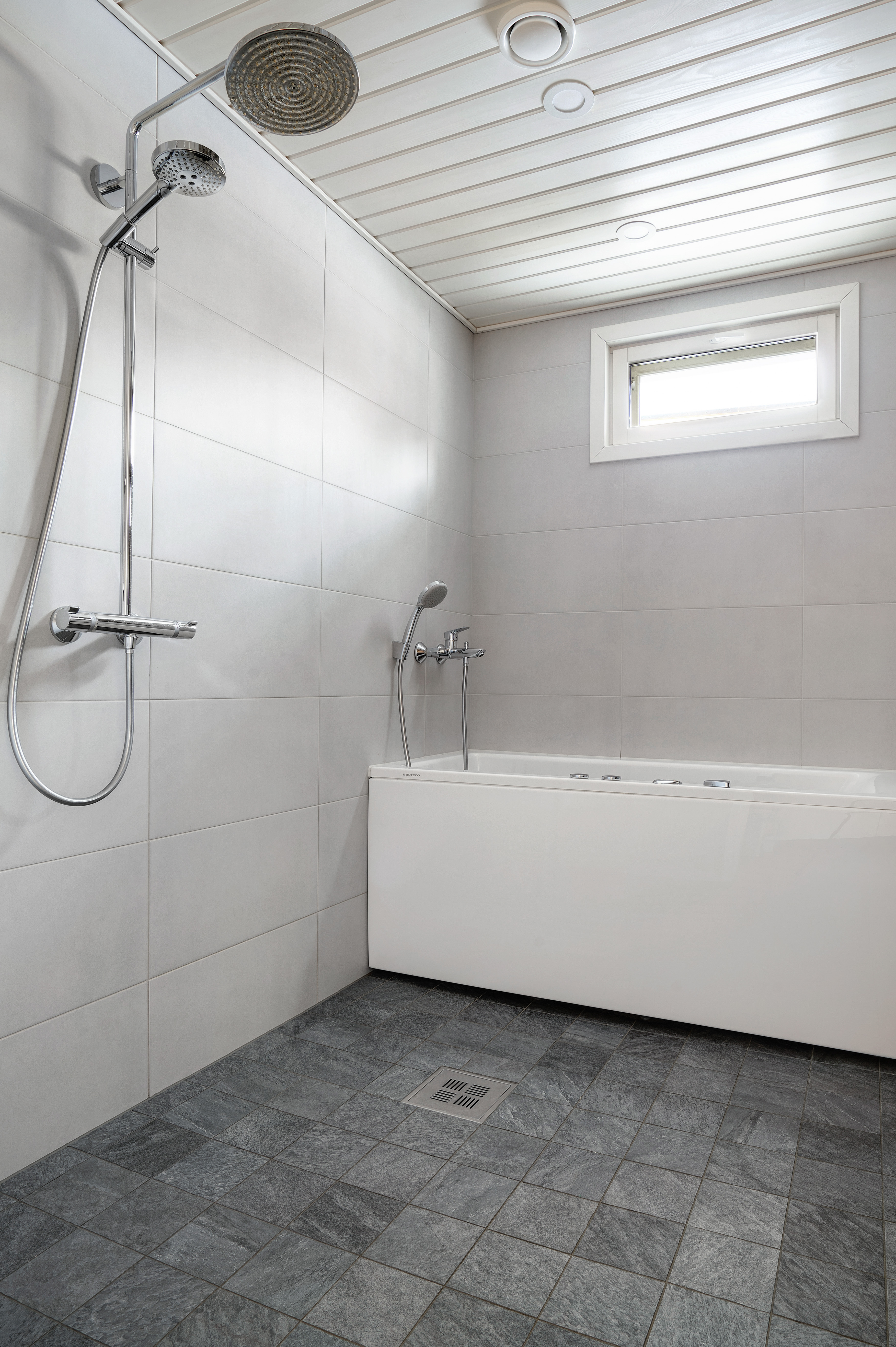 Oravatie 7, Nöykkiö, Espoo