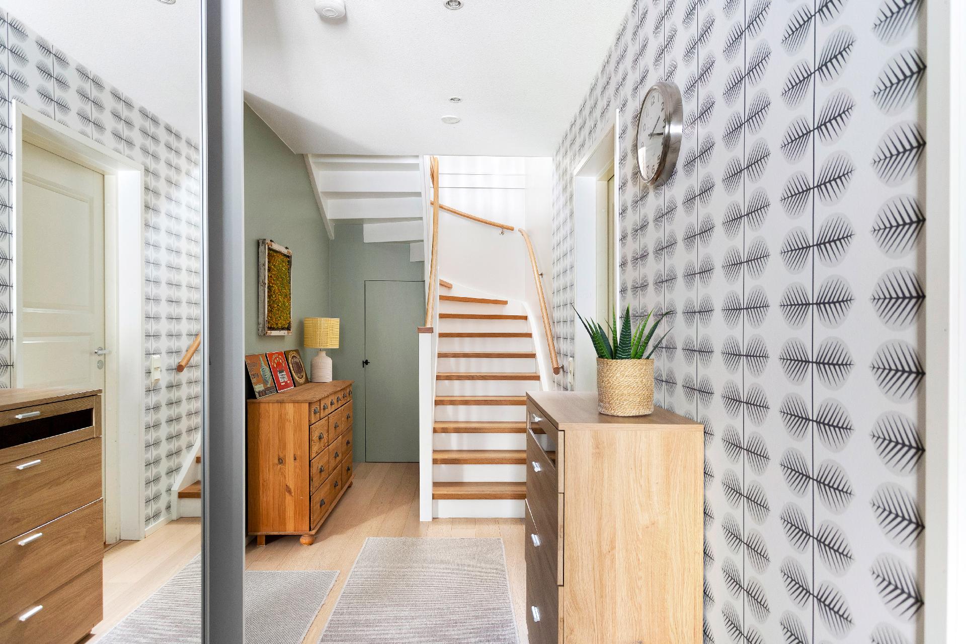 Oravatie 7, Nöykkiö, Espoo