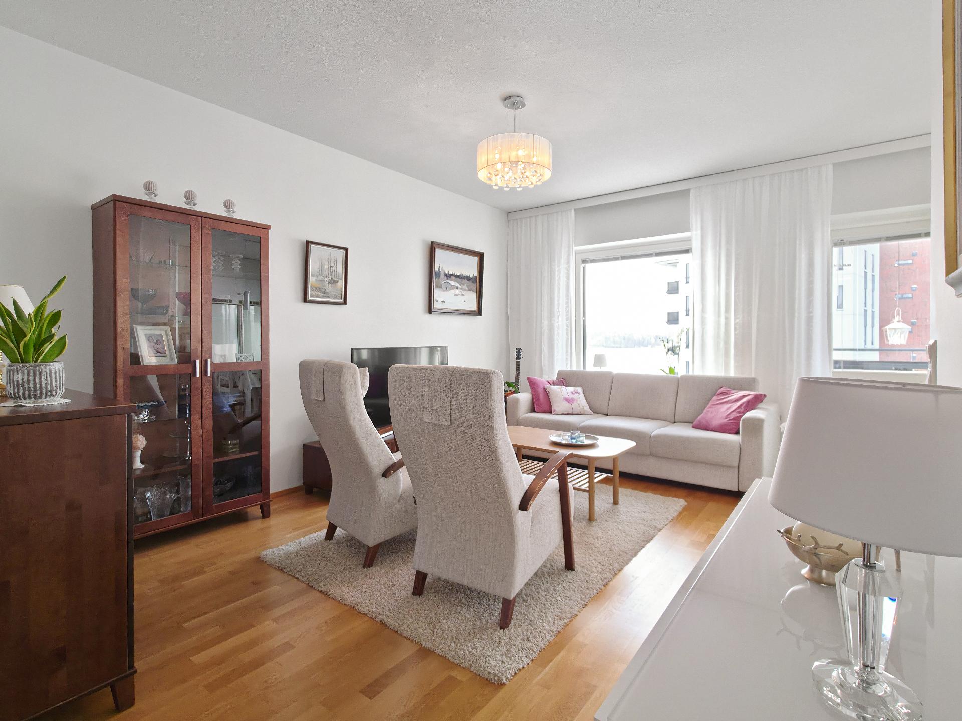 Laivastokatu 8, Pallo-Tyysterniemi, Lappeenranta