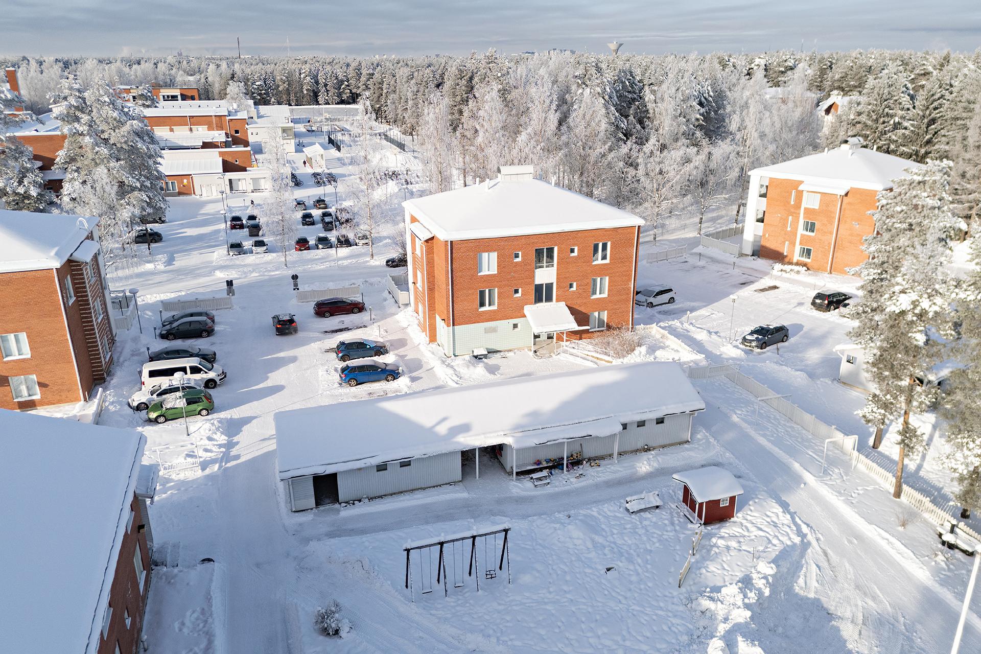 Jatulikivenkatu 8, Maikkula, Oulu