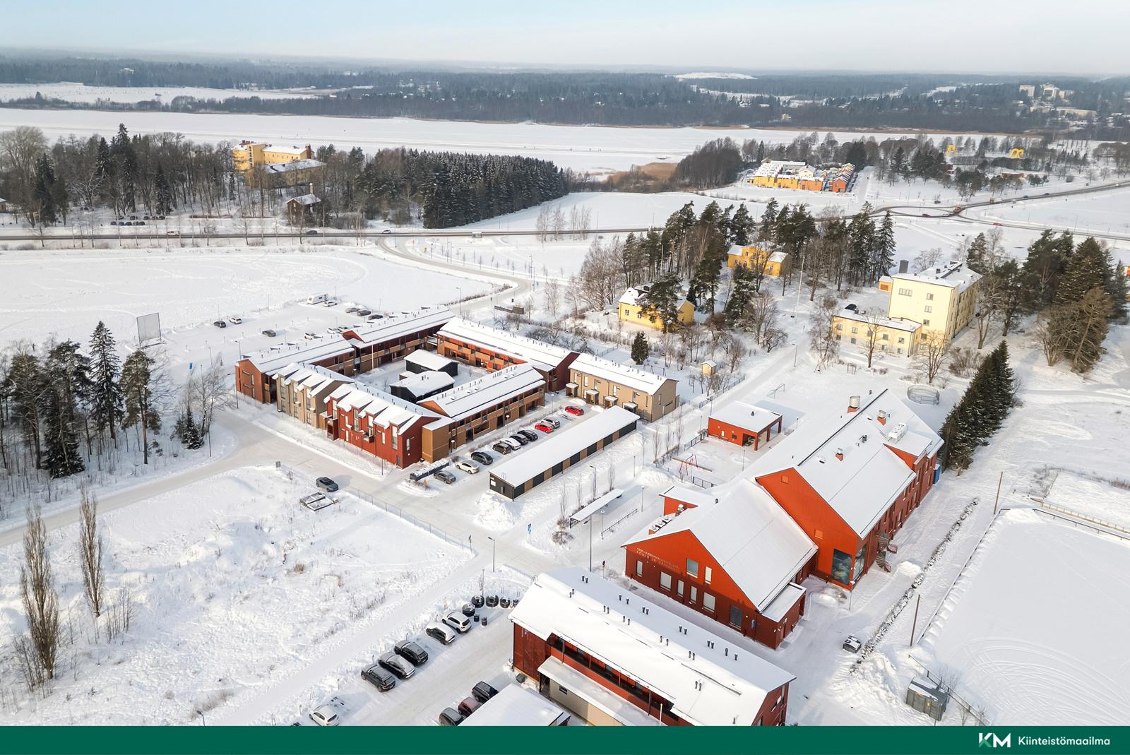 Rehtorinkatu 4, Lepola, Järvenpää