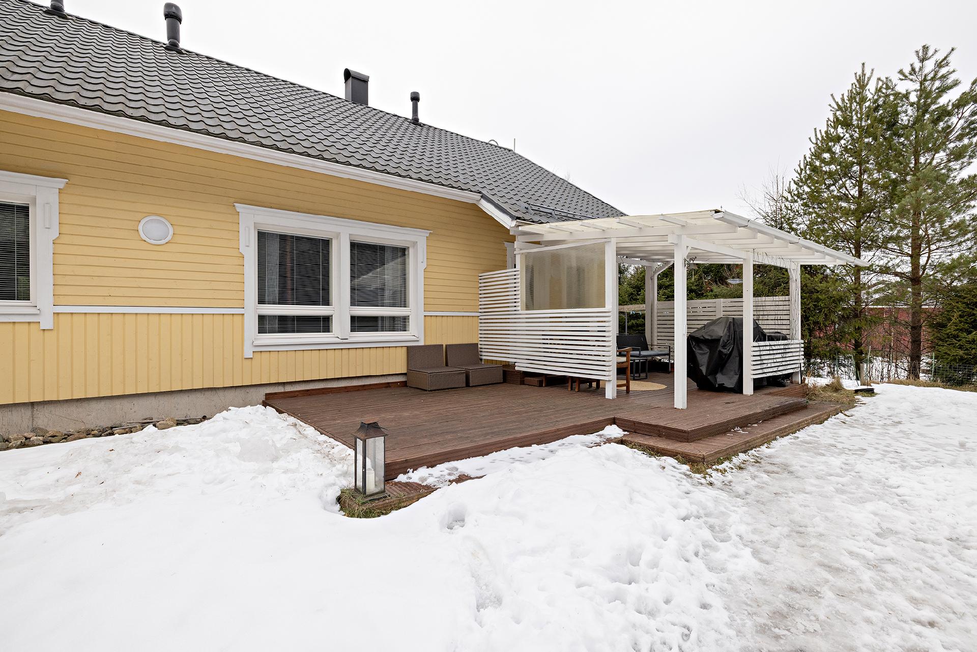 Nalkintie 11, Haukipudas, Oulu