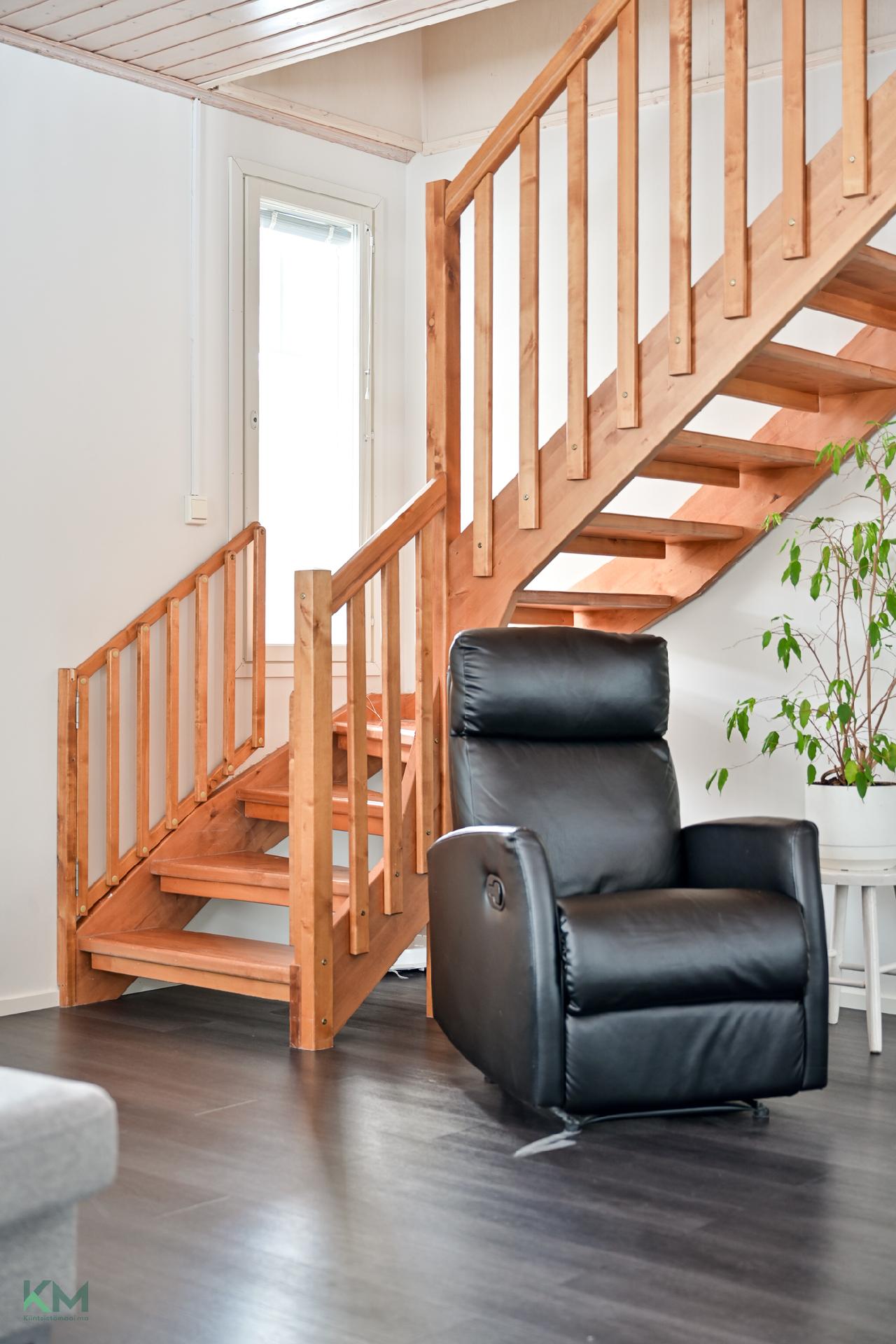 Mantankuja 4, Päivärinne, Muhos