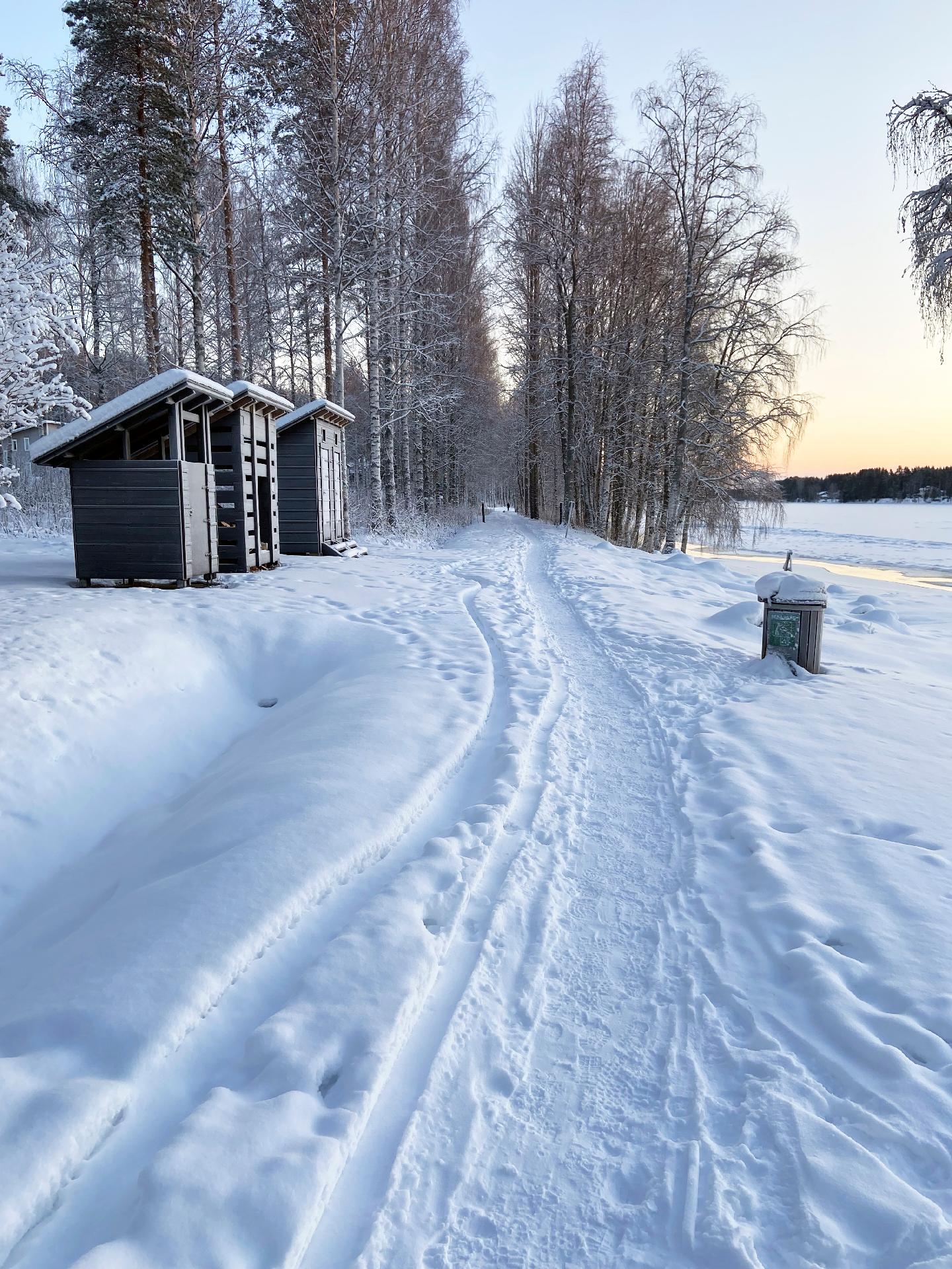 Asiakkaan ottamia kuvia rannasta