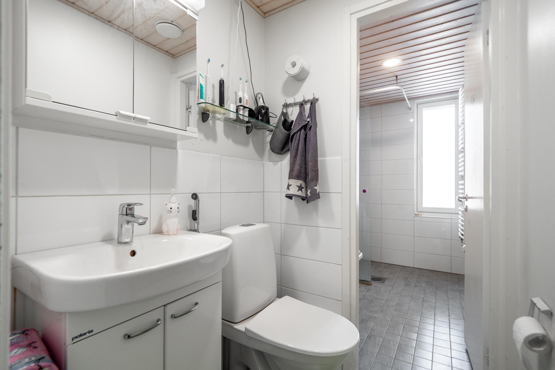 Varpushaukantie 3, Kaukovainio, Oulu