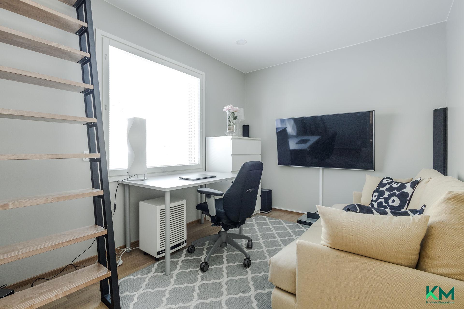 Esa-äijäntie 18, Kumpula, Hollola