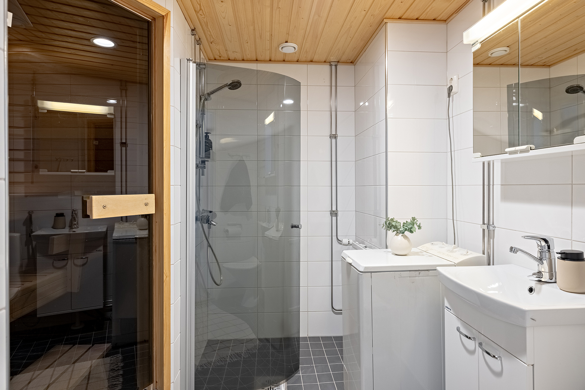 Tuulikintie 3, Kaijonharju, Oulu