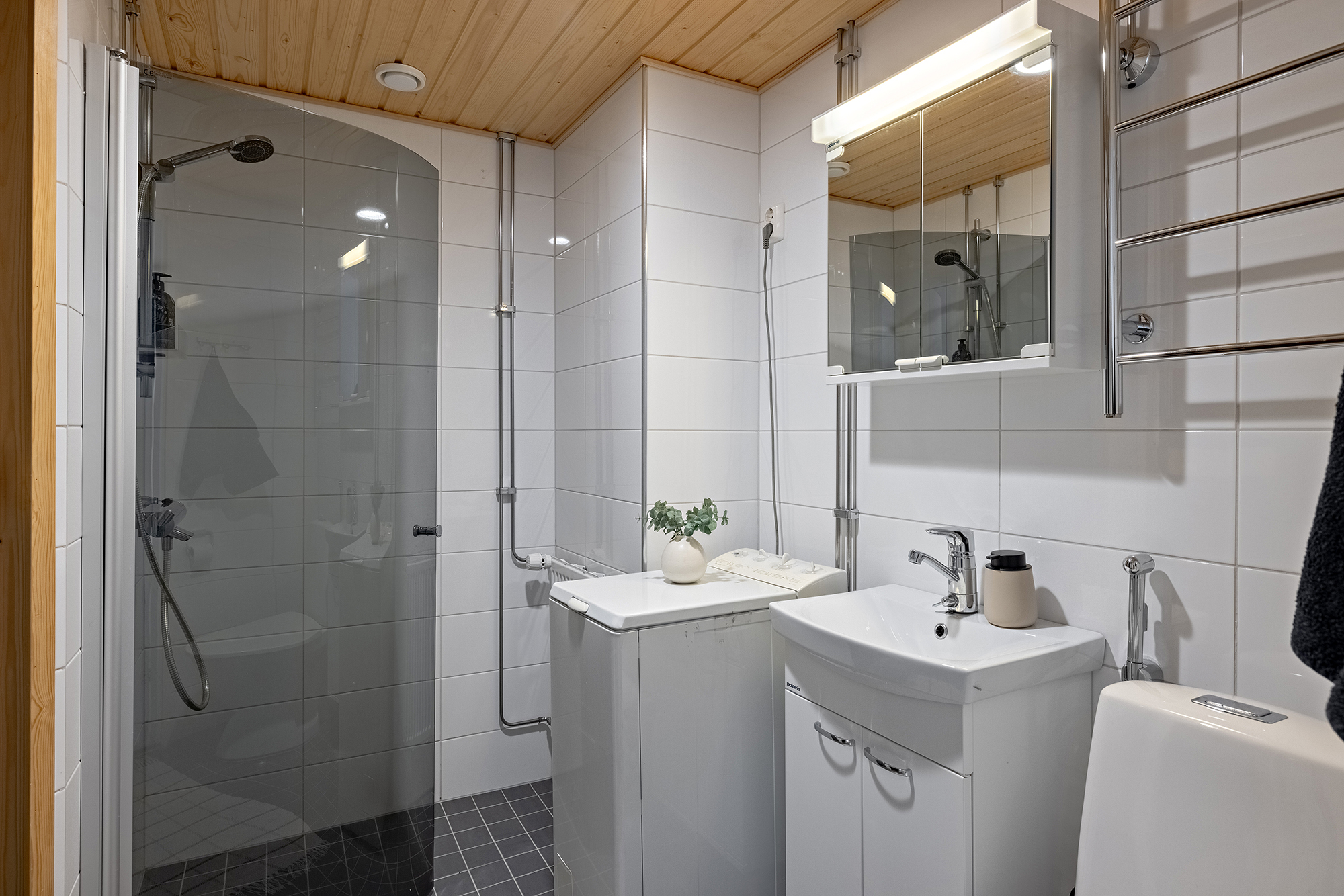 Tuulikintie 3, Kaijonharju, Oulu