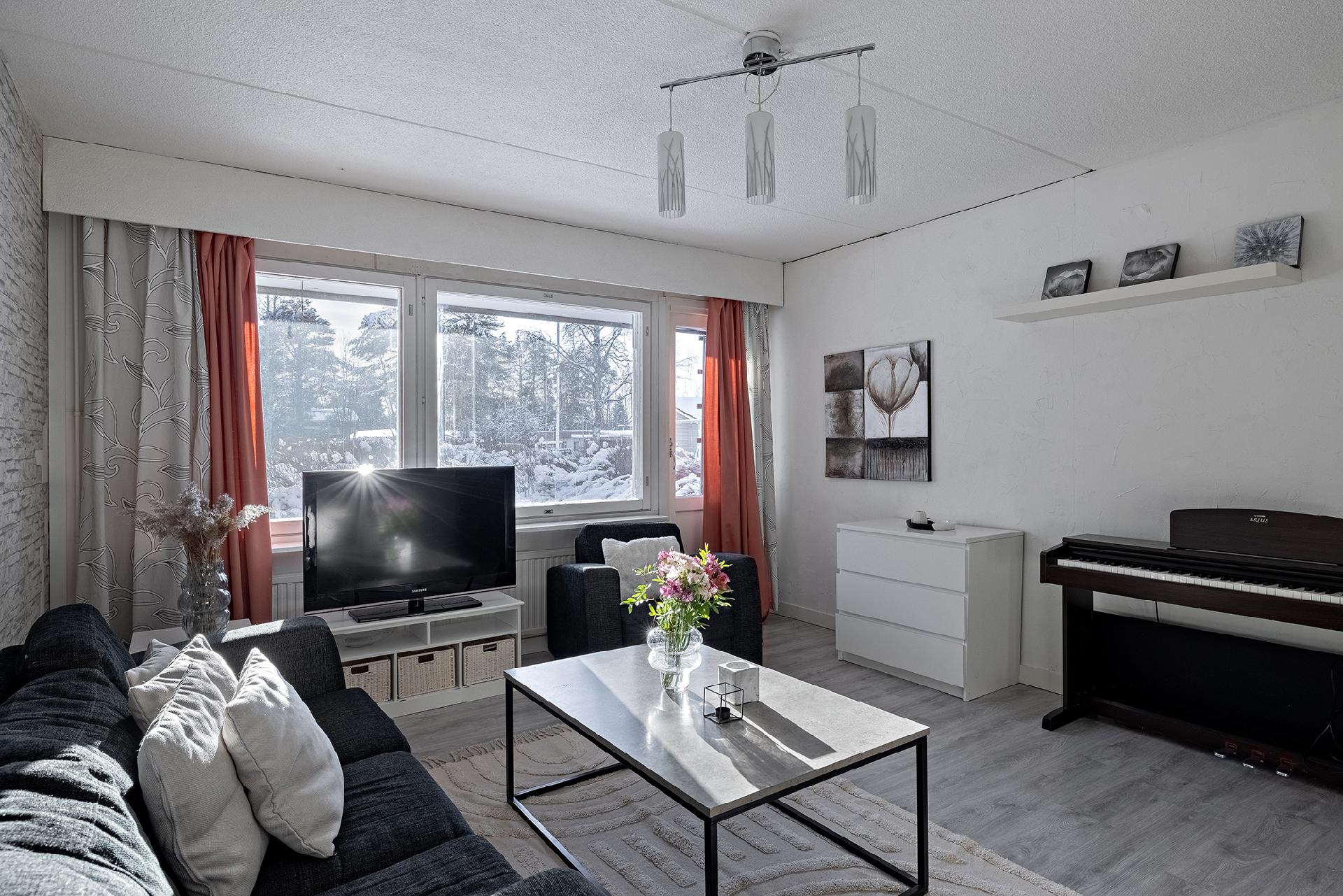 Rentukkatie 11, Rajakylä, Oulu