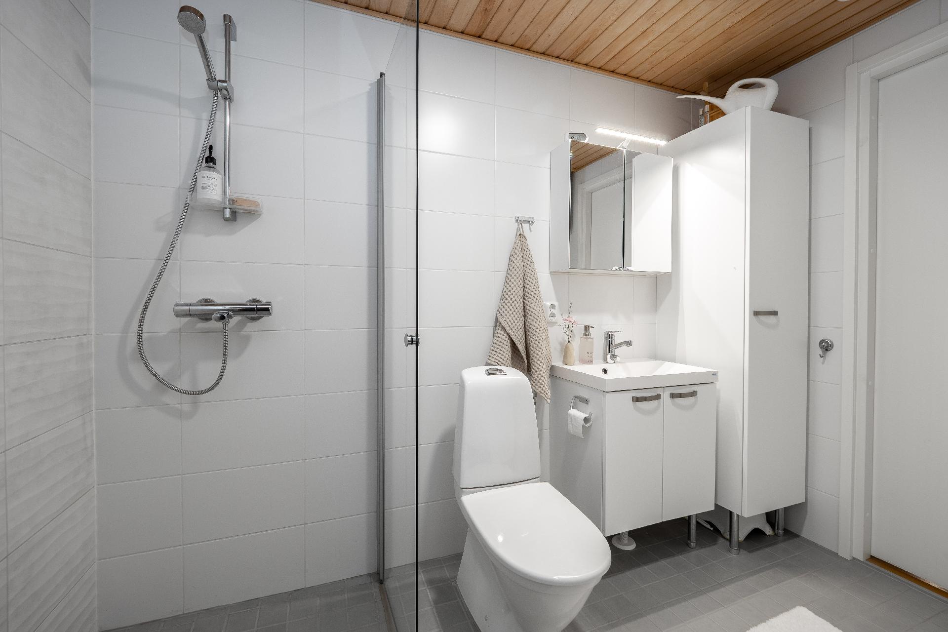 Riistatie 11, Ritaharju, Oulu